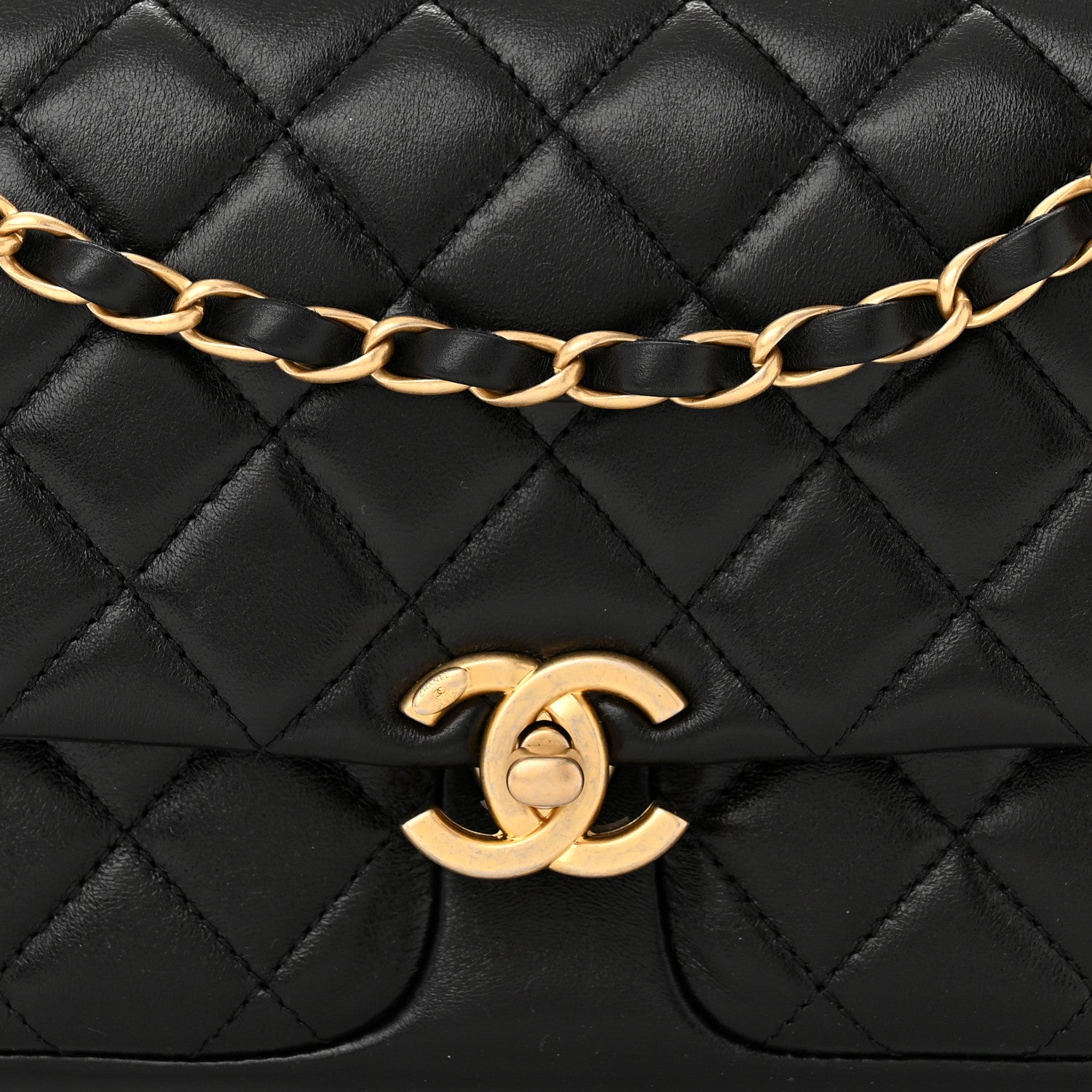 Chanel Shiny Lambskin Quilted Small Daily Friend Flap Black 8 of 10