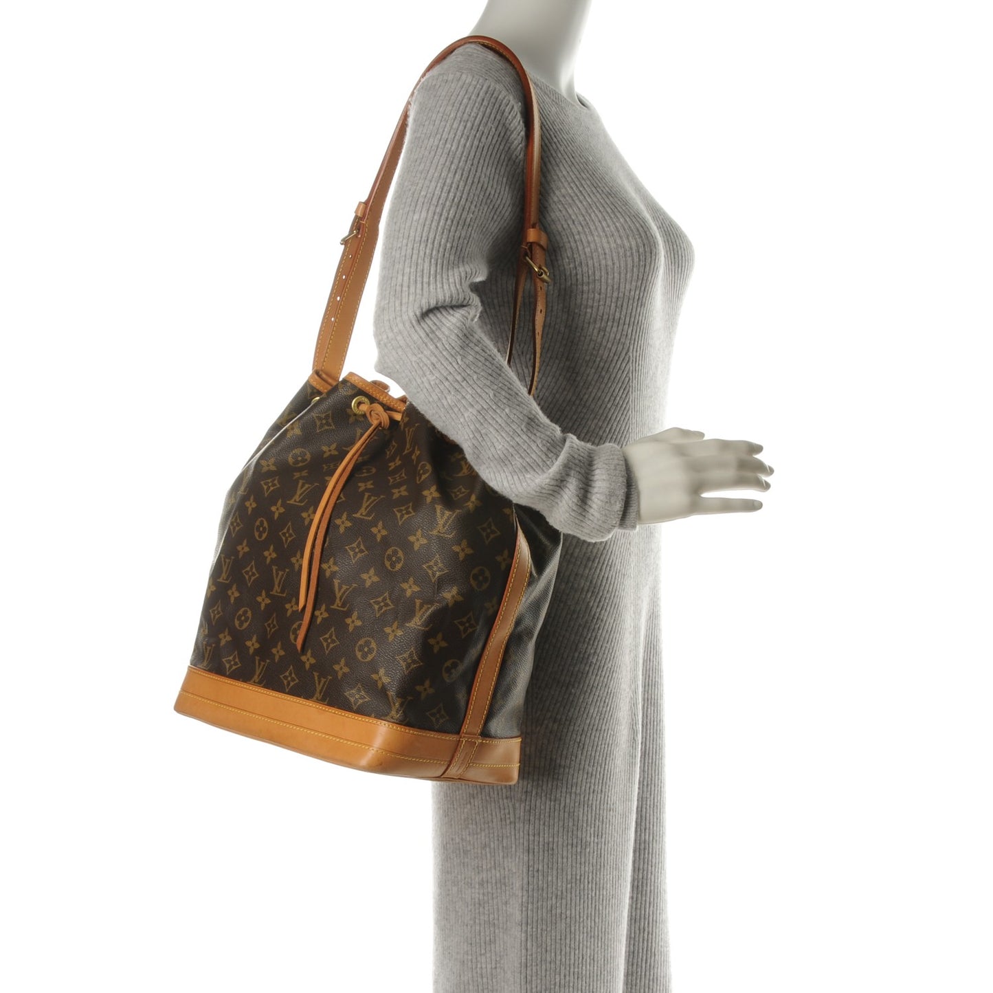 Monogram Noe