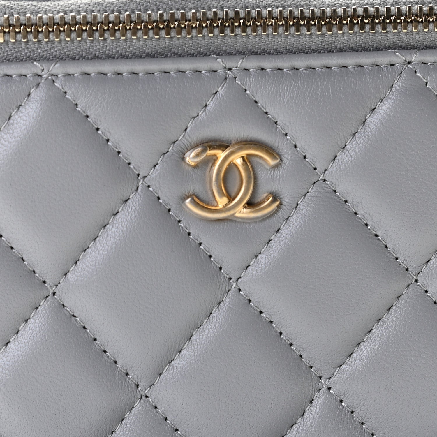 Chanel Lambskin Quilted Small Pearl Crush Vanity Case With Chain Grey 8 of 11