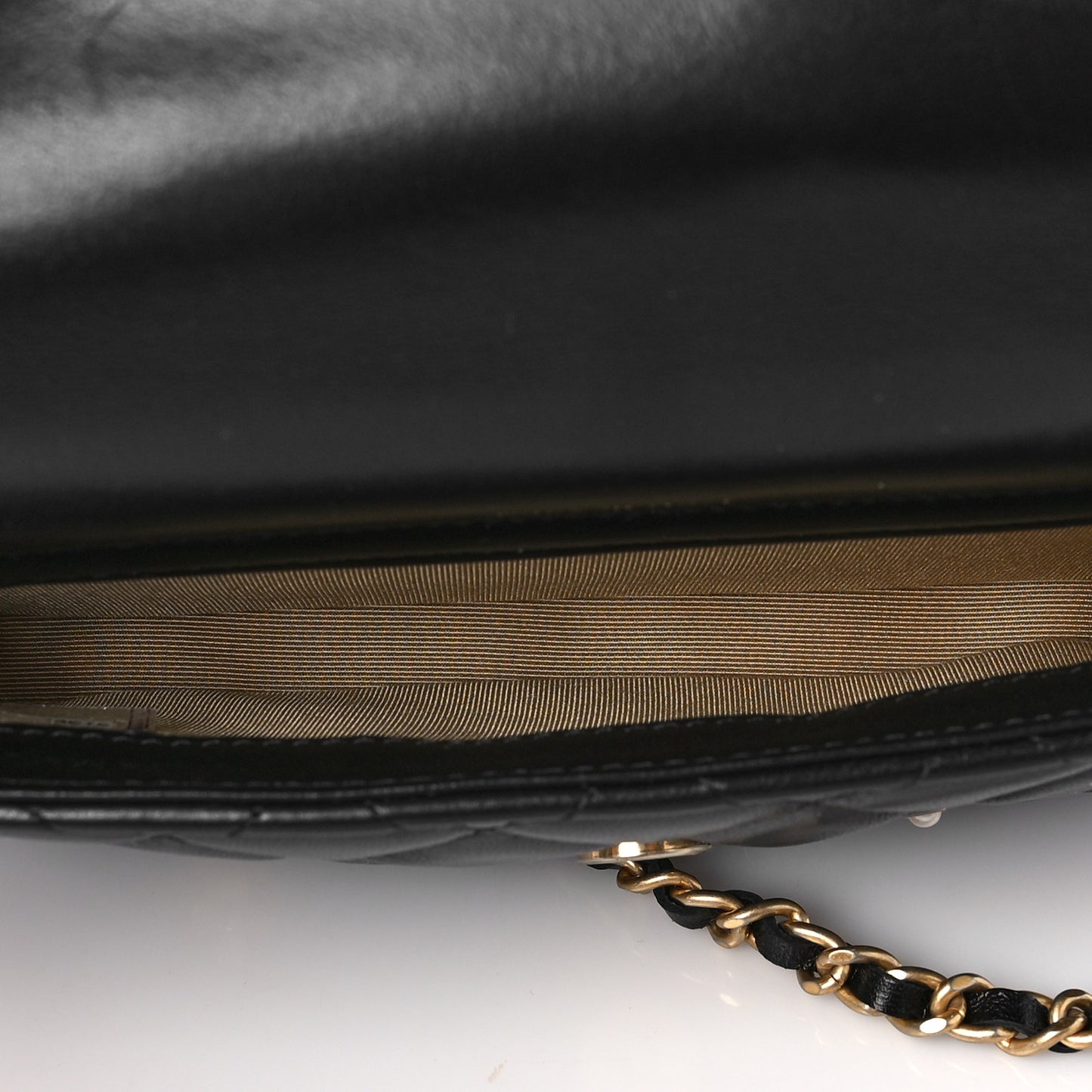 Lambskin Quilted Charm Flap Phone Holder With Chain Black