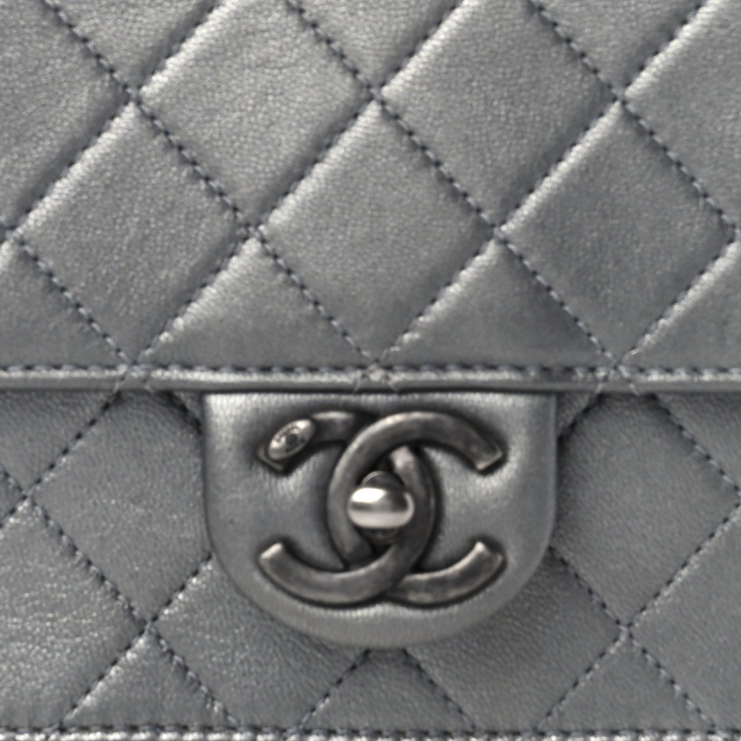 Chanel Metallic Goatskin Quilted Small Chic Pearls Flap Silver 8 of 11