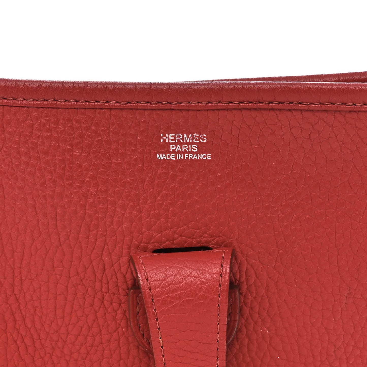 Taurillon Clemence Evelyne III PM Rouge Garance