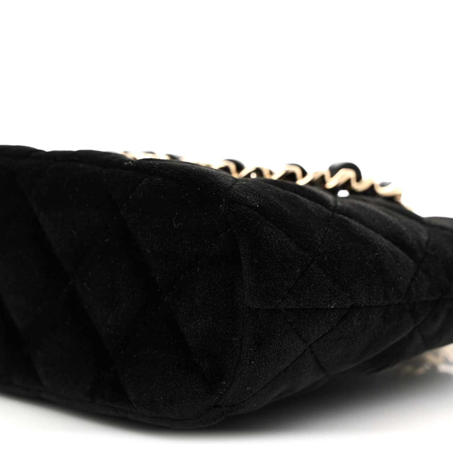 Velvet Quilted Shiny Coco Clutch With Chain Black