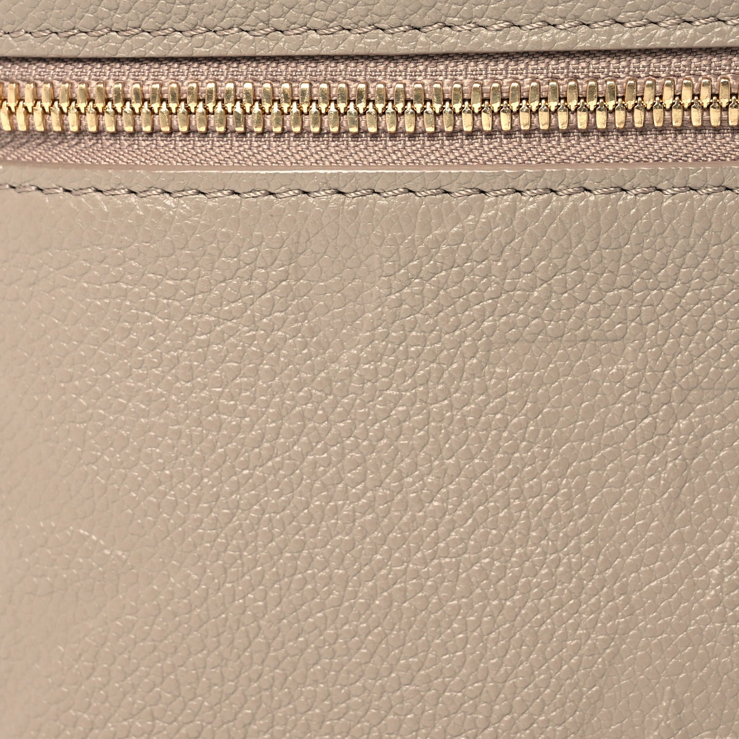 Empreinte Monogram Giant Vanity PM Tourterelle