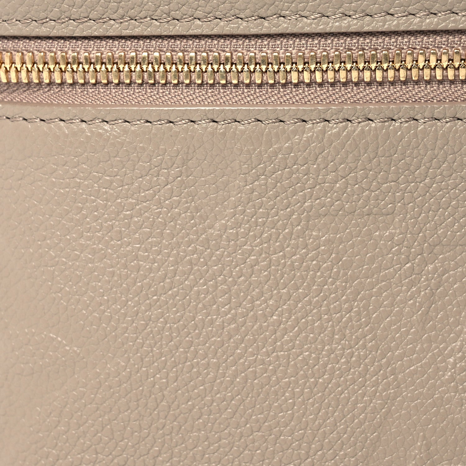 Louis Vuitton Empreinte Monogram Giant Vanity PM Tourterelle 8 of 10