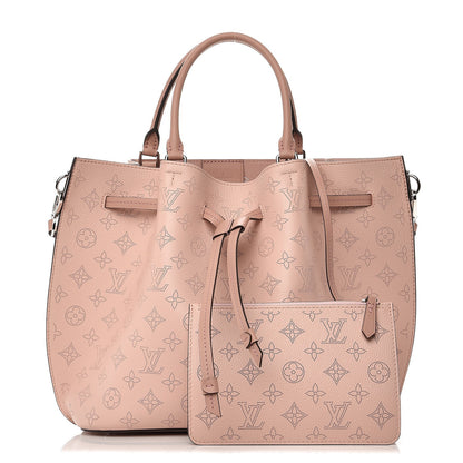 Louis Vuitton Mahina Girolata Magnolia 1 of 8