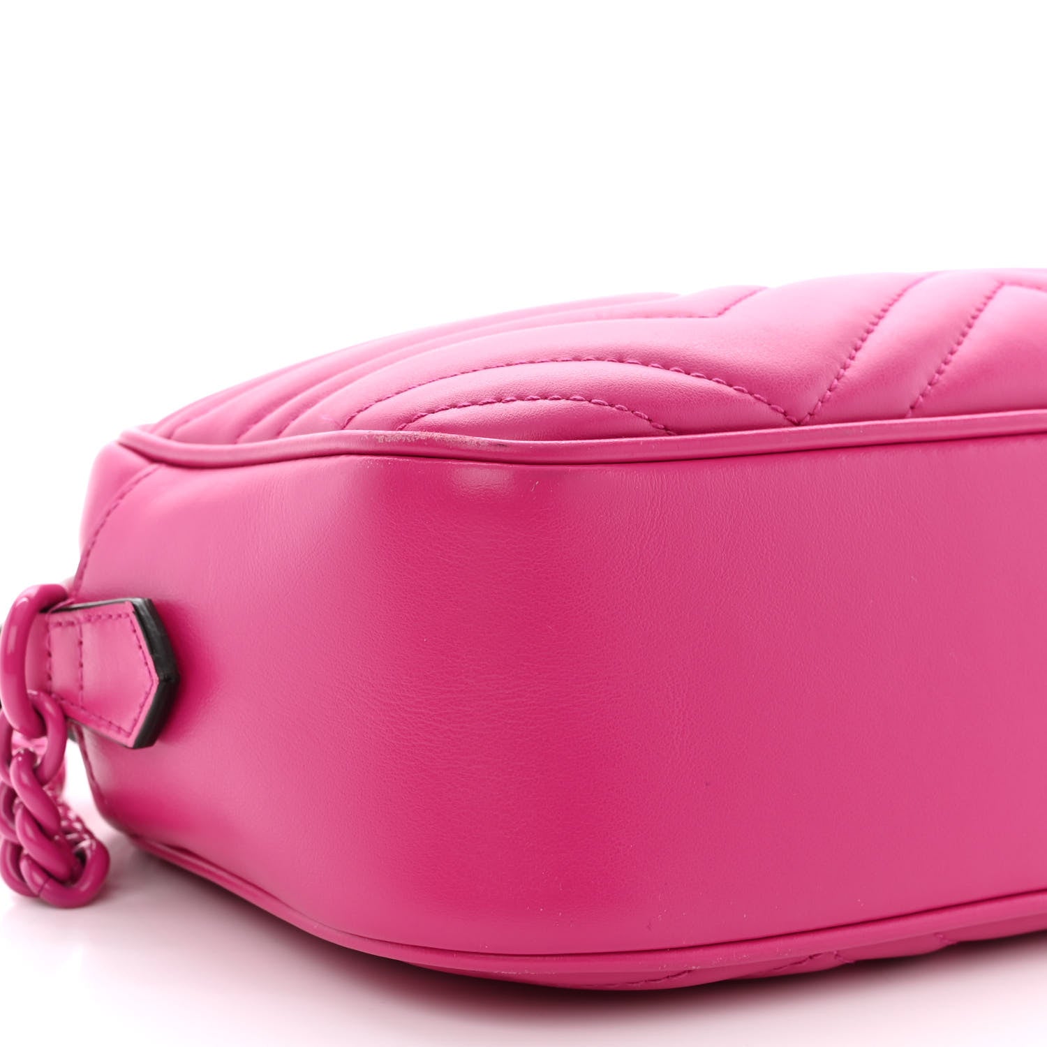 Gucci Calfskin Matelasse Monochrome Small GG Marmont Chain Shoulder Bag Classic Fuxia 10 of 14
