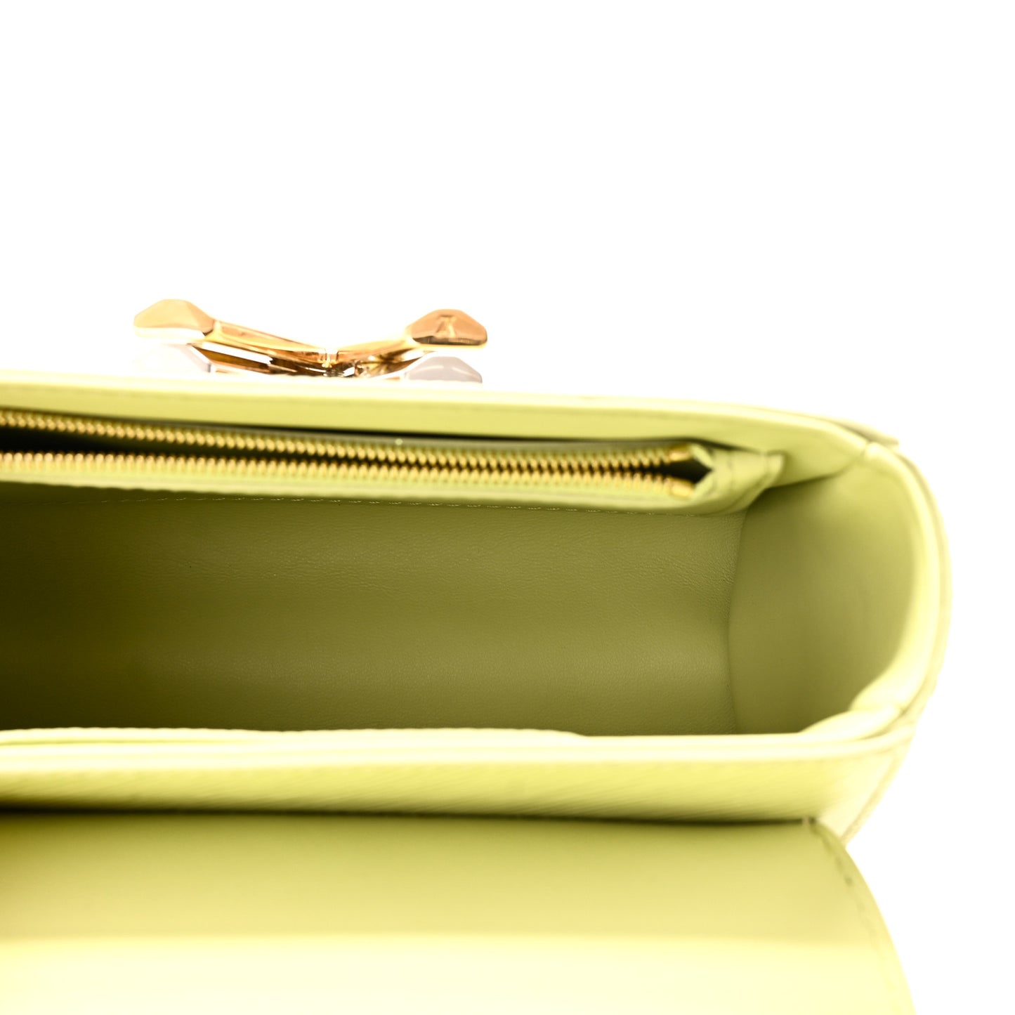 Epi Twist Braided Chain Shoulder Bag PM Vert Noto