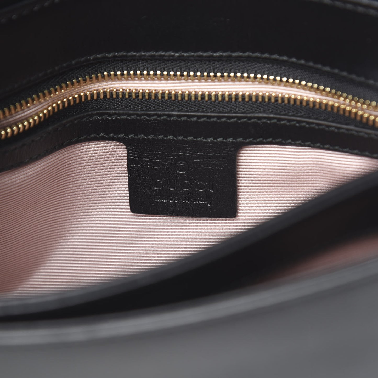 Vitello Palmellato Lux Small Arli Flap Shoulder Bag Black