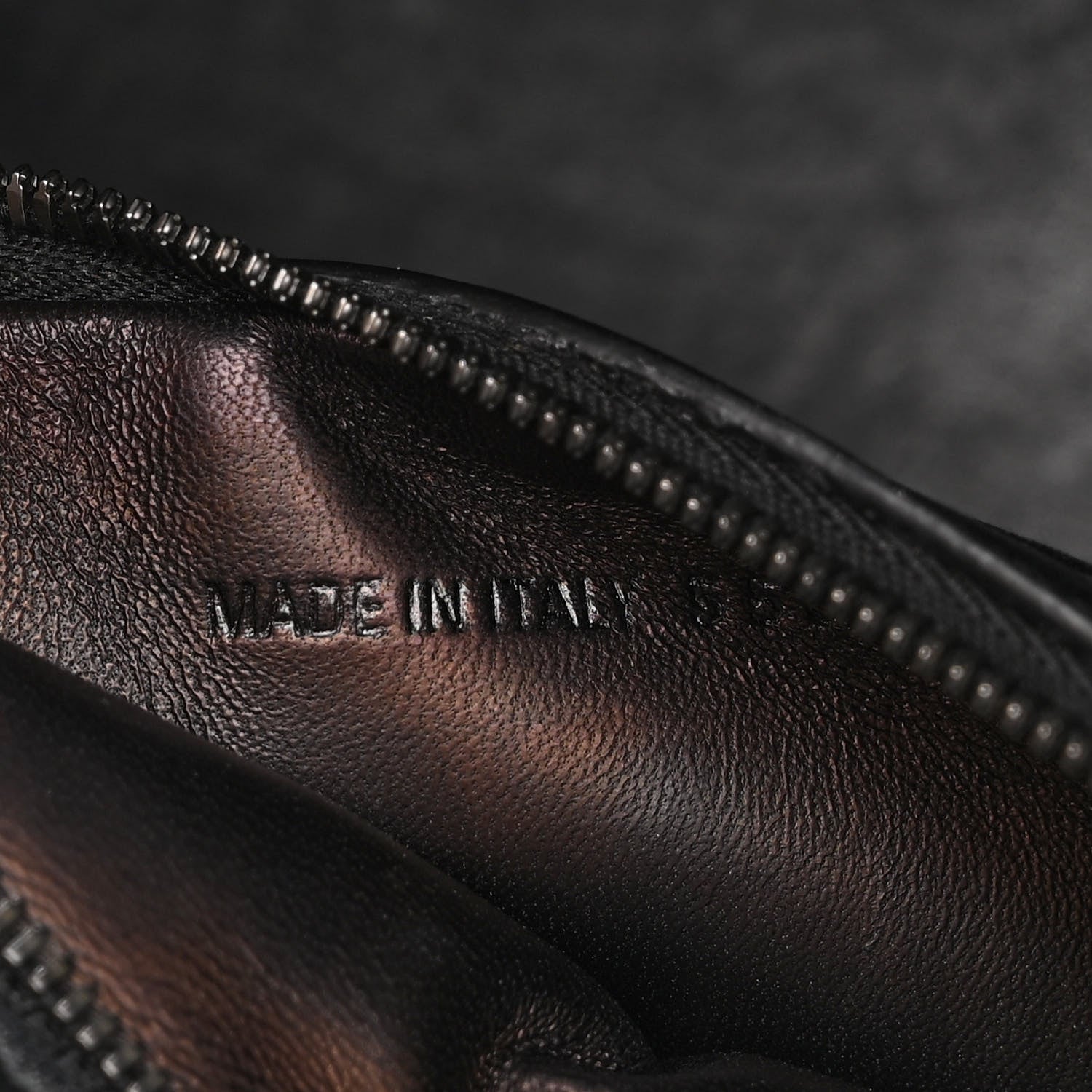 Balenciaga Shiny Goatksin Logo Embossed Monochrome M BB Round Shoulder Bag Black 8 of 15
