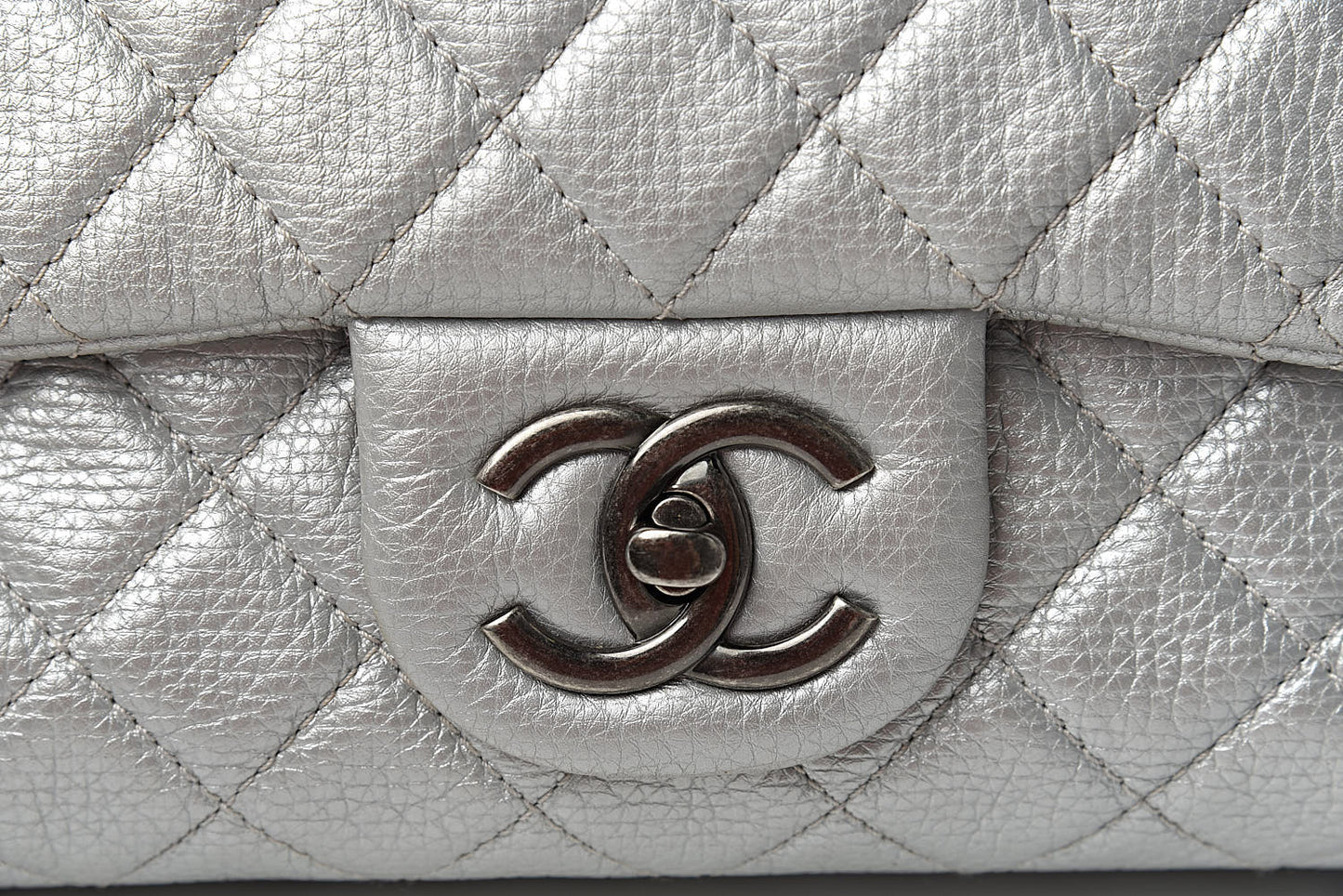 Metallic Calfskin Quilted XXL Travel Flap Bag Silver