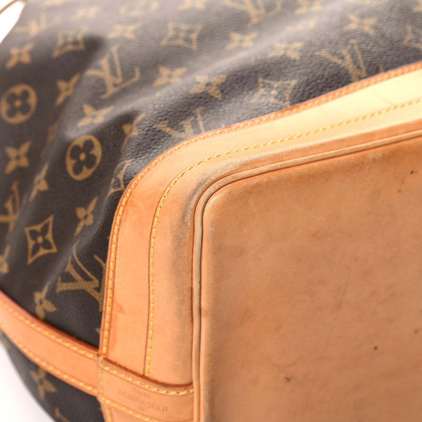 Monogram Noe