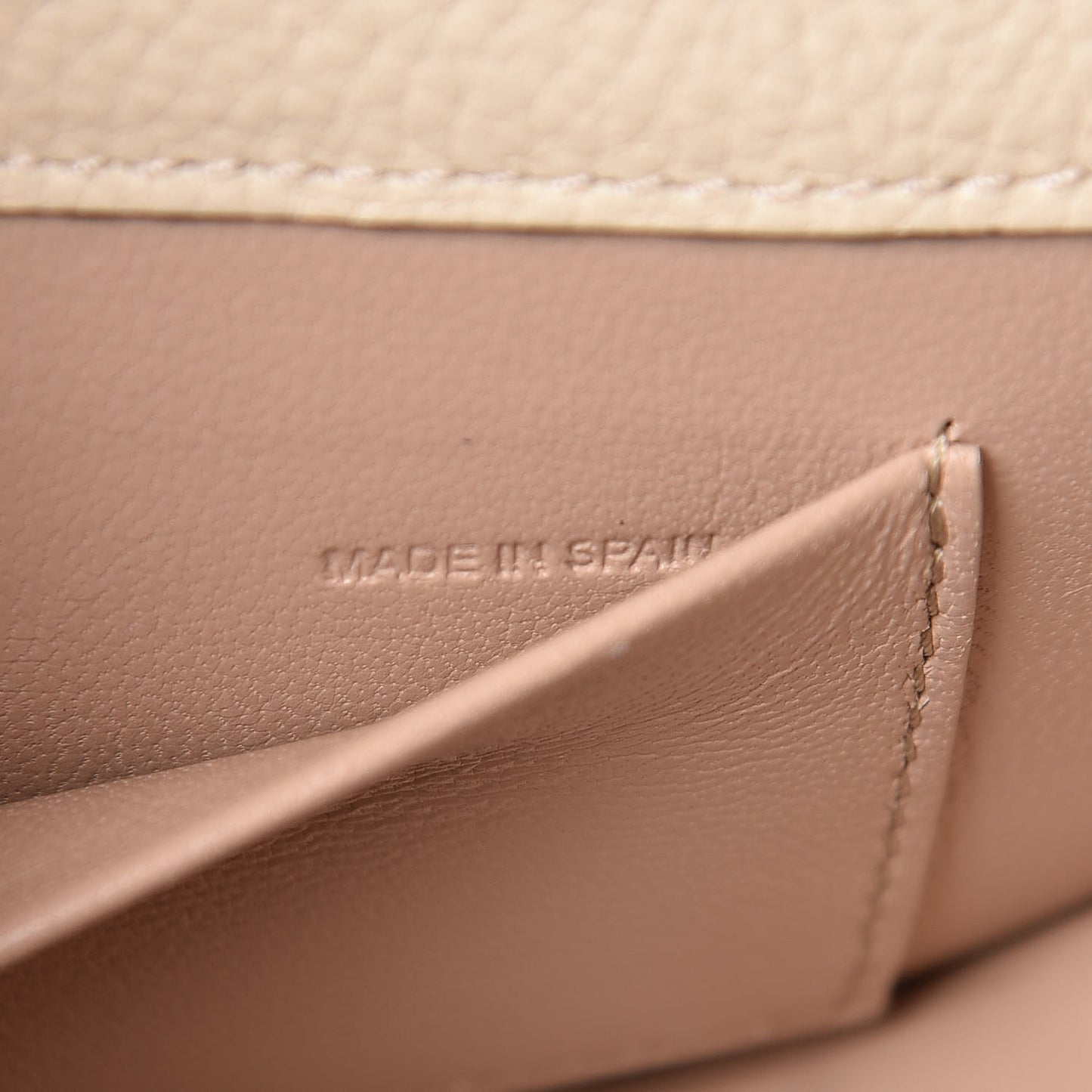 Calfskin Small Nile Bracelet Minaudiere Bag Off White