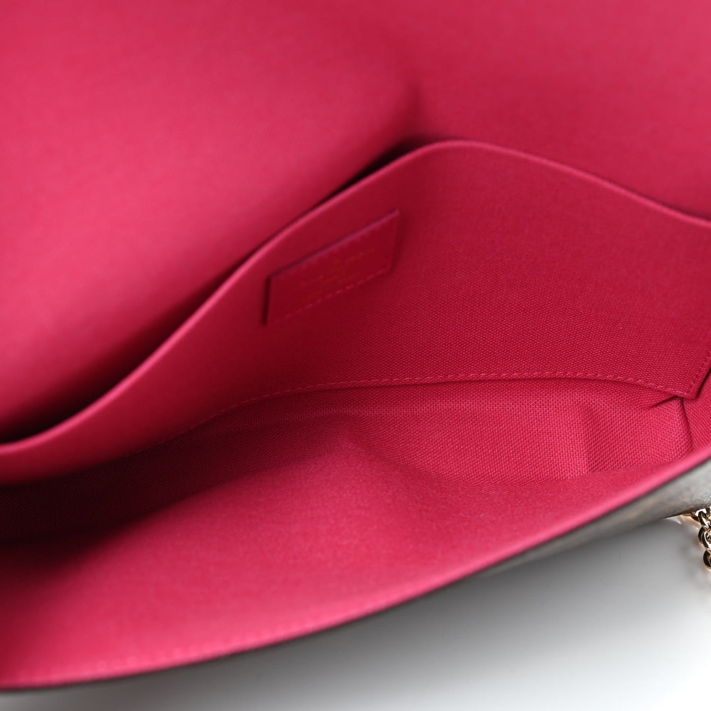 Monogram 2021 Christmas Animation Hollywood Pochette Felicie Chain Wallet Fuchsia