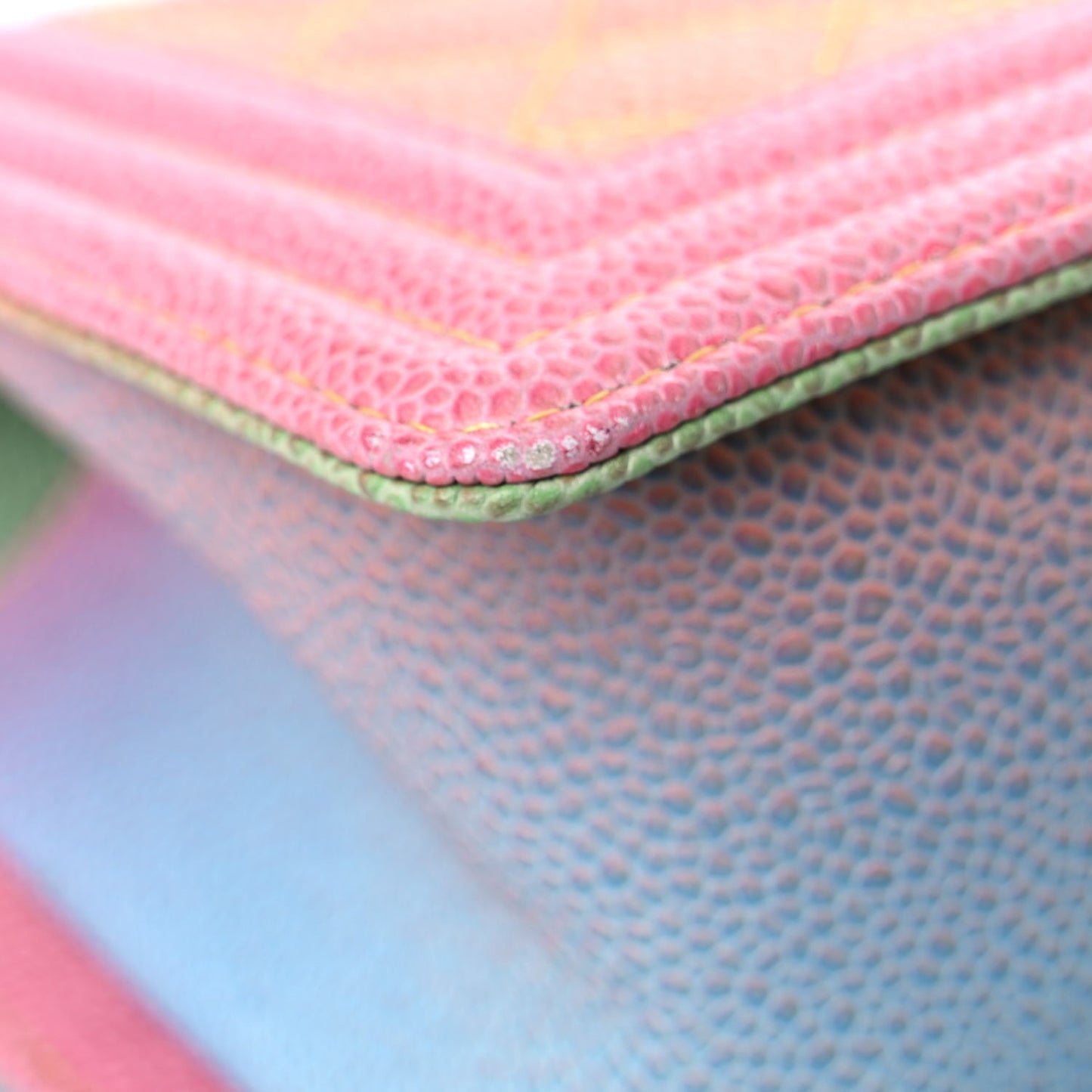 Caviar Quilted Medium Cuba Rainbow Boy Flap Multicolor