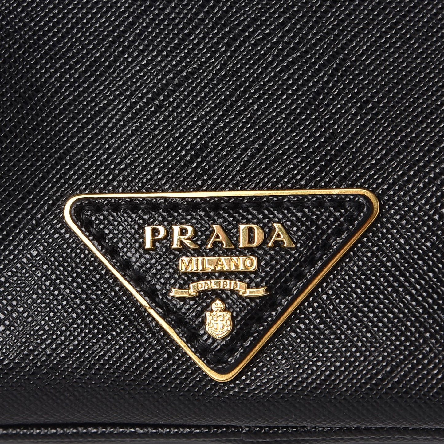 Saffiano Zip Pochette Black