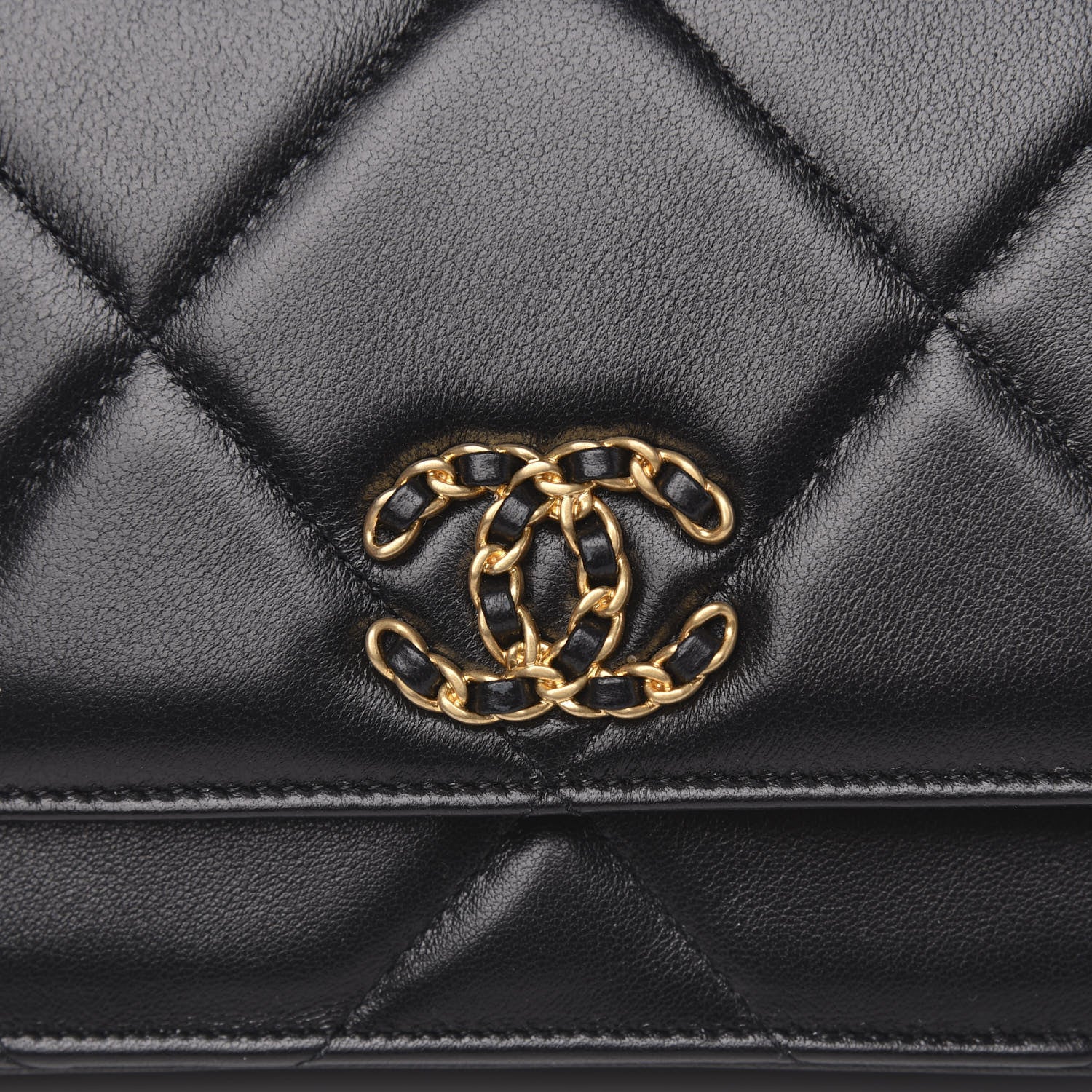 Chanel Goatskin Quilted 19 Wallet On Chain WOC Black 11 of 12