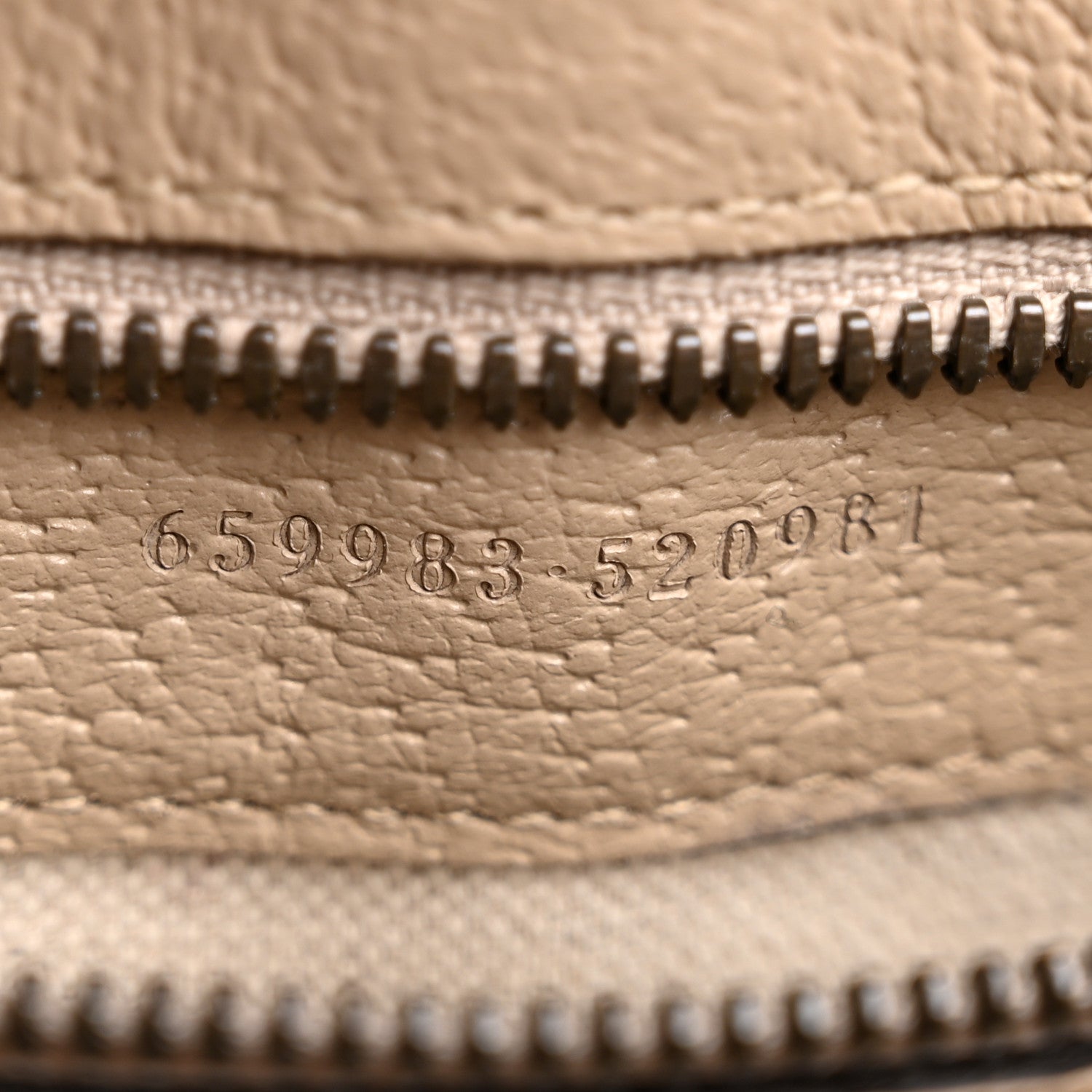 Gucci GG Supreme Monogram Textured Dollar Calfskin Small Retro Interlocking G Tote Bag Beige Mystic White Oatmeal 7 of 13