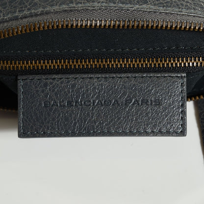 Balenciaga Agneau Classic Hardware Flat Crossbody Gris Tarmac 18 of 26