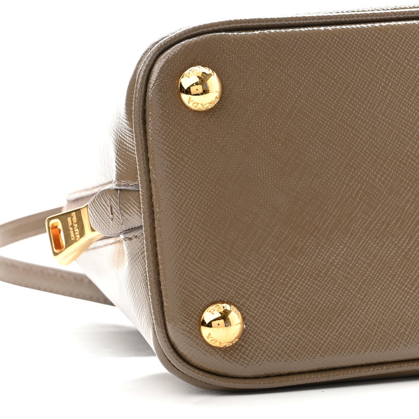 Saffiano Vernice Small Promenade Tote Argilla