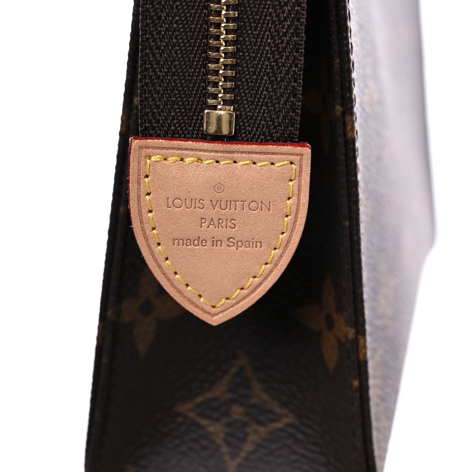 Louis Vuitton Monogram Toiletry Pouch 19 6 of 11