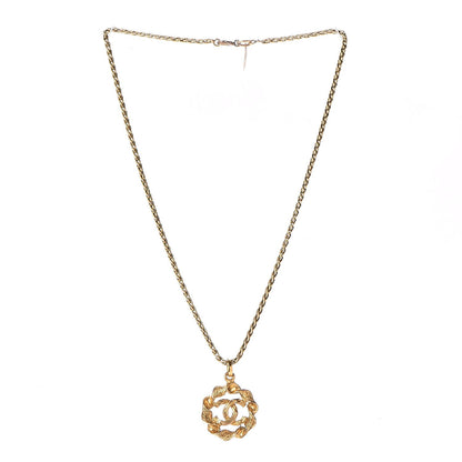 Chanel CC Logo Pendant Necklace Gold 3 of 5