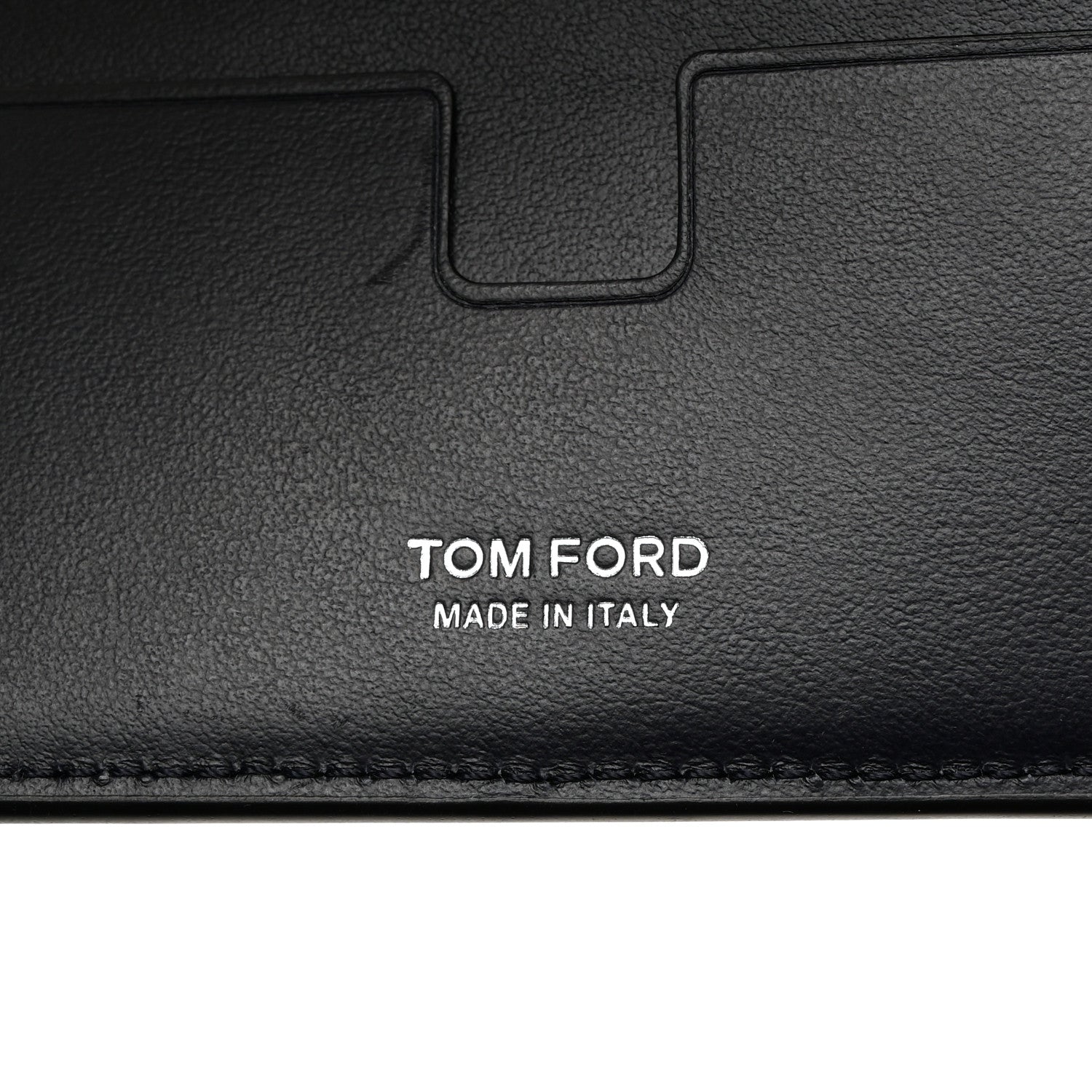 Tom Ford Glossy Calfskin Crocodile Embossed T Line Classic Bi-Fold Wallet Ink 6 of 7