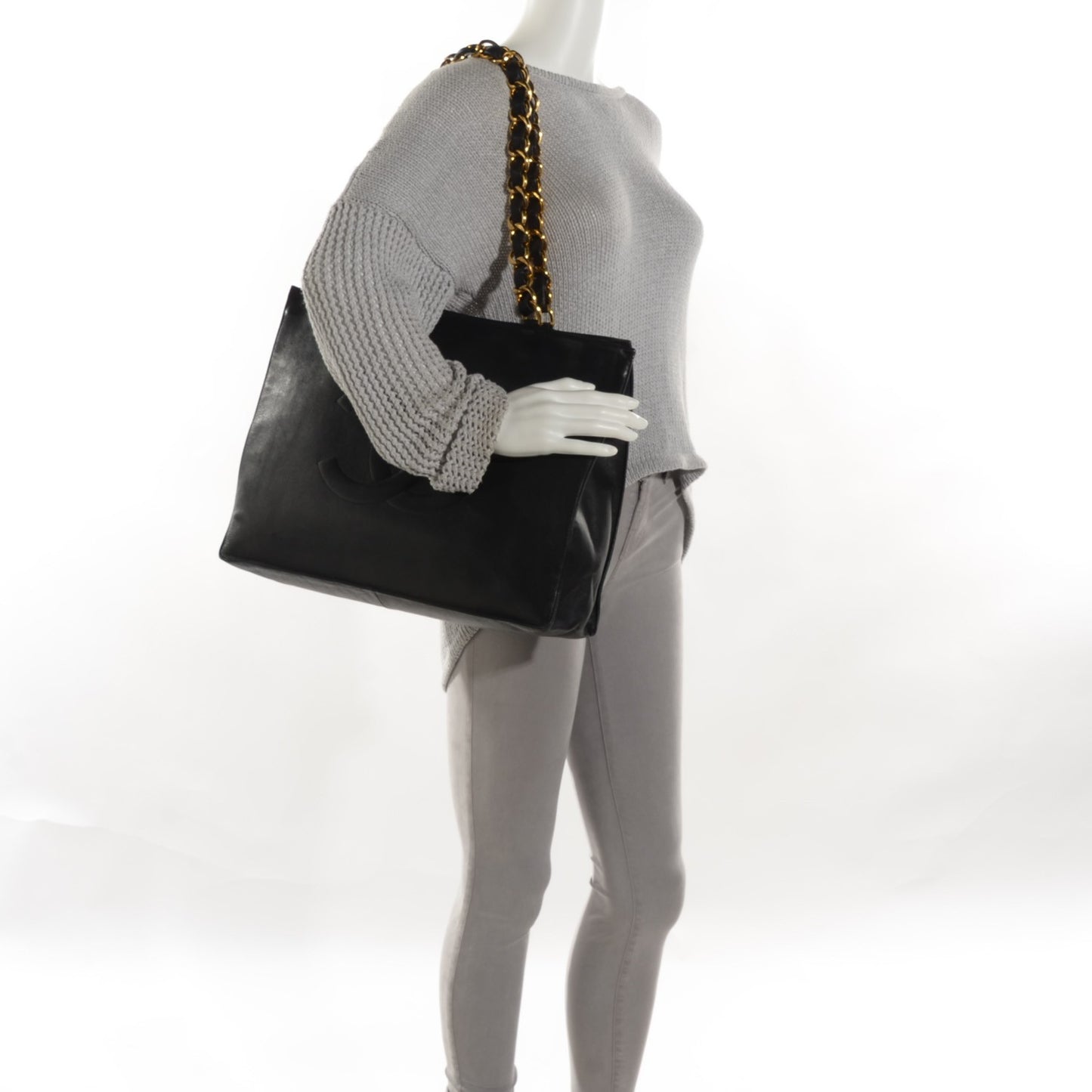 Lambskin Jumbo Shoulder Bag Black