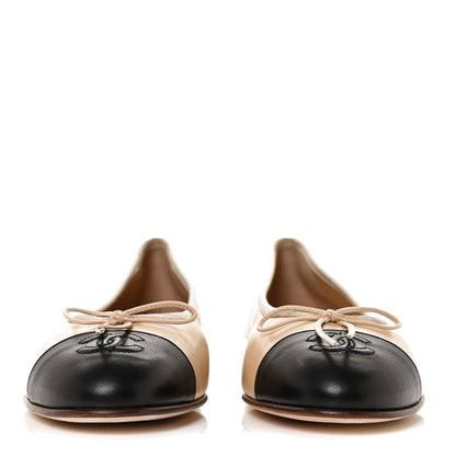 Chanel Lambskin Cap Toe CC Ballerina Flats 40 Beige Black 2 of 7