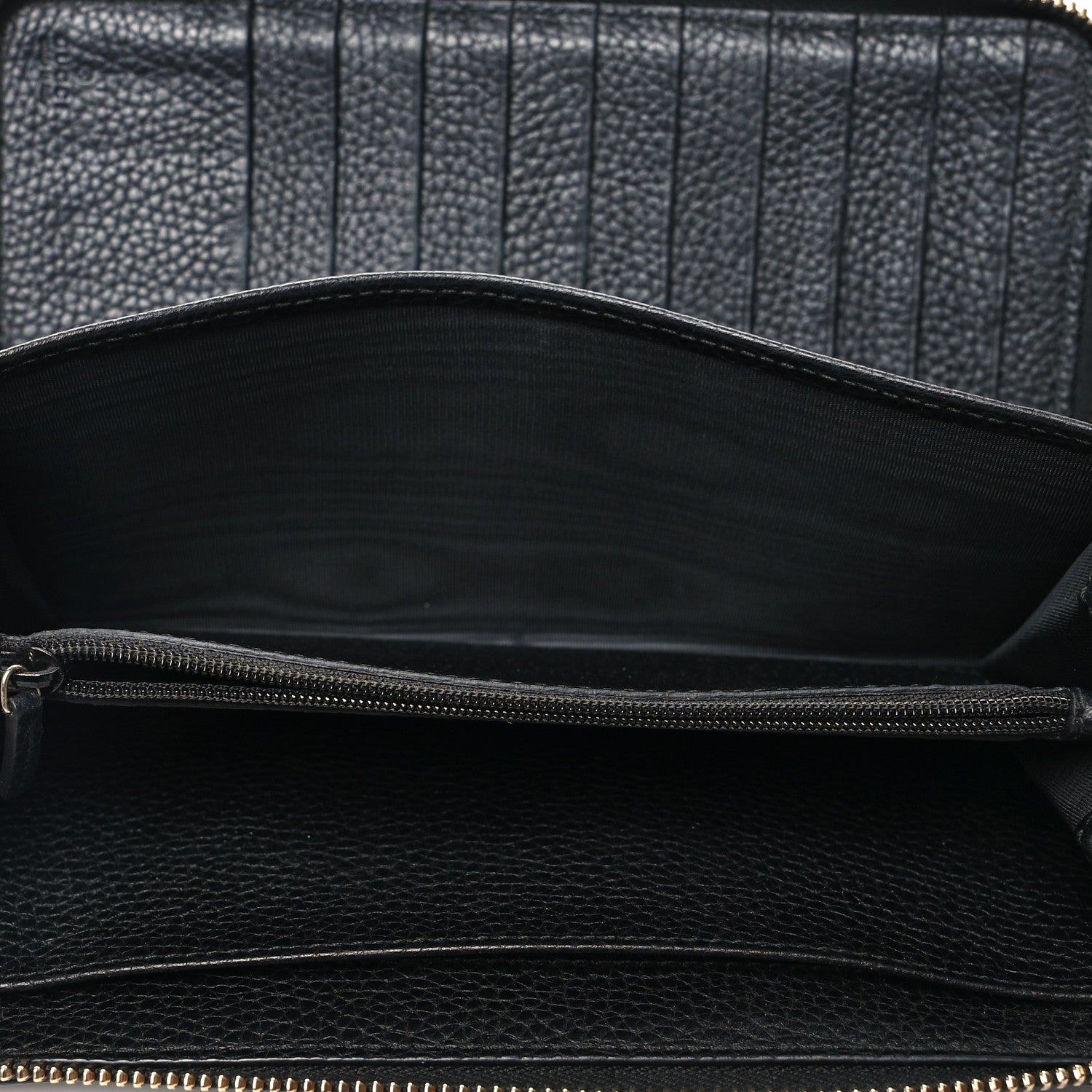 Gucci Pebbled Calfskin Soho Zip Around Organizer Wallet Black 6 of 9
