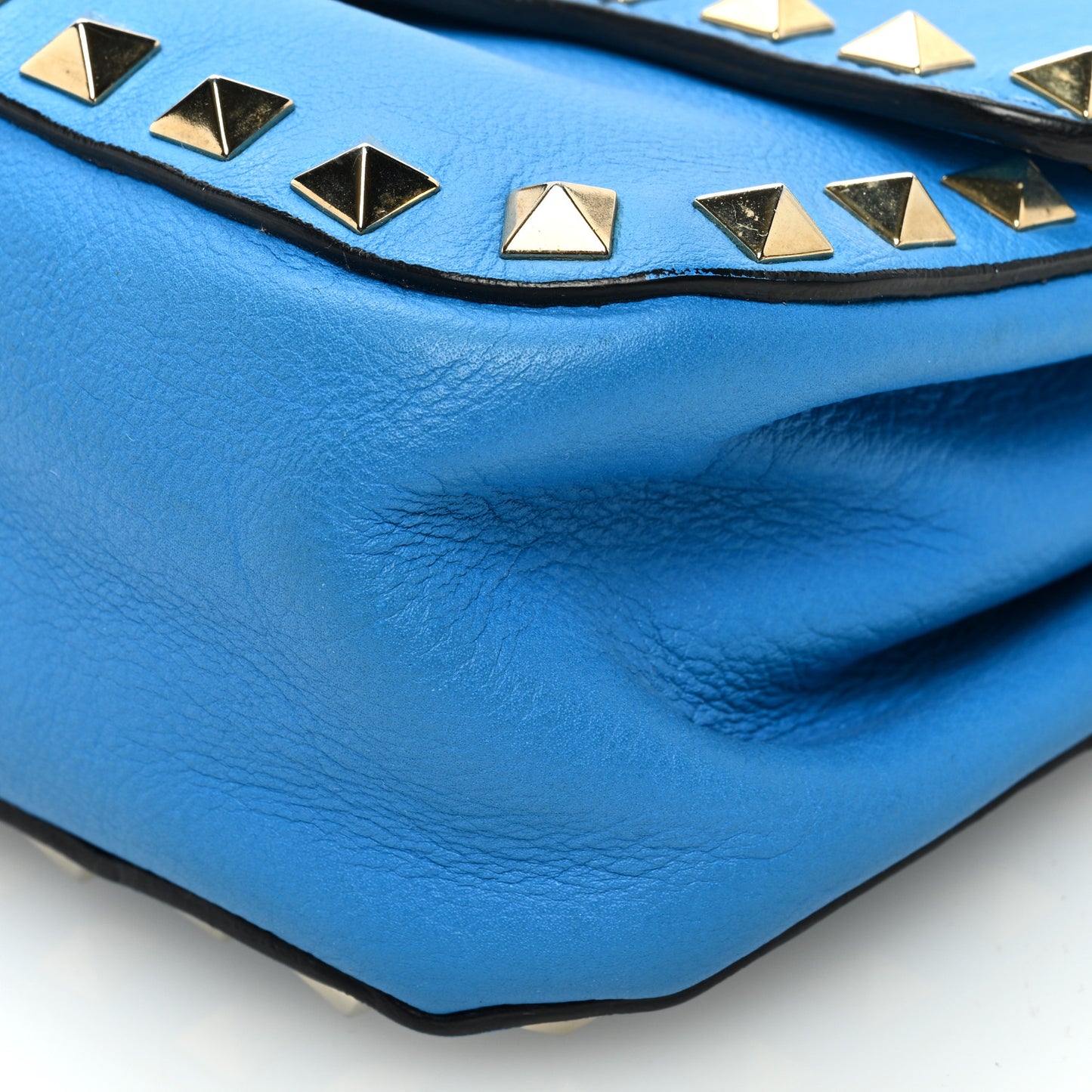 Vitello Mini Rockstud Flap Saddle Crossbody Bag Parrot