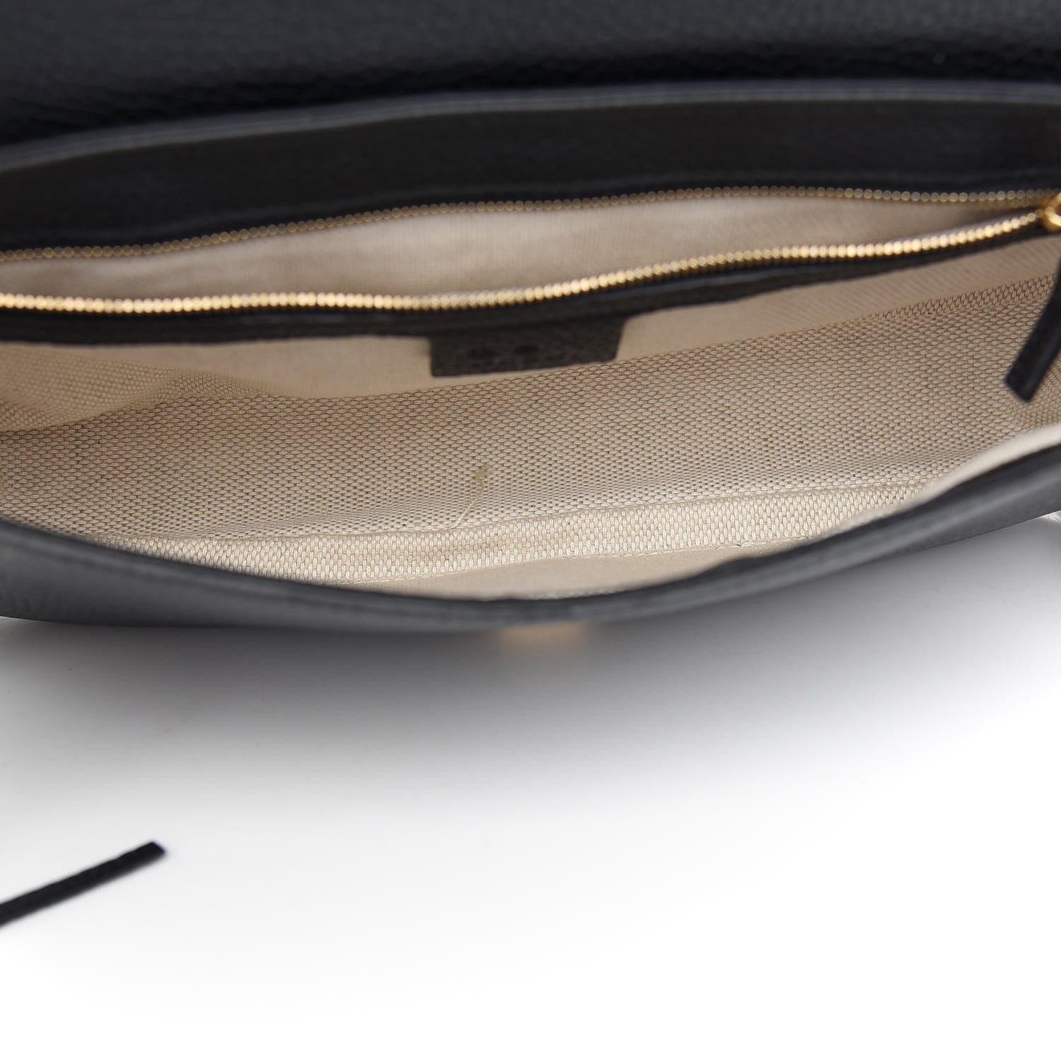 Gucci Pebbled Calfskin Medium Soho Flap Crossbody Black 5 of 11