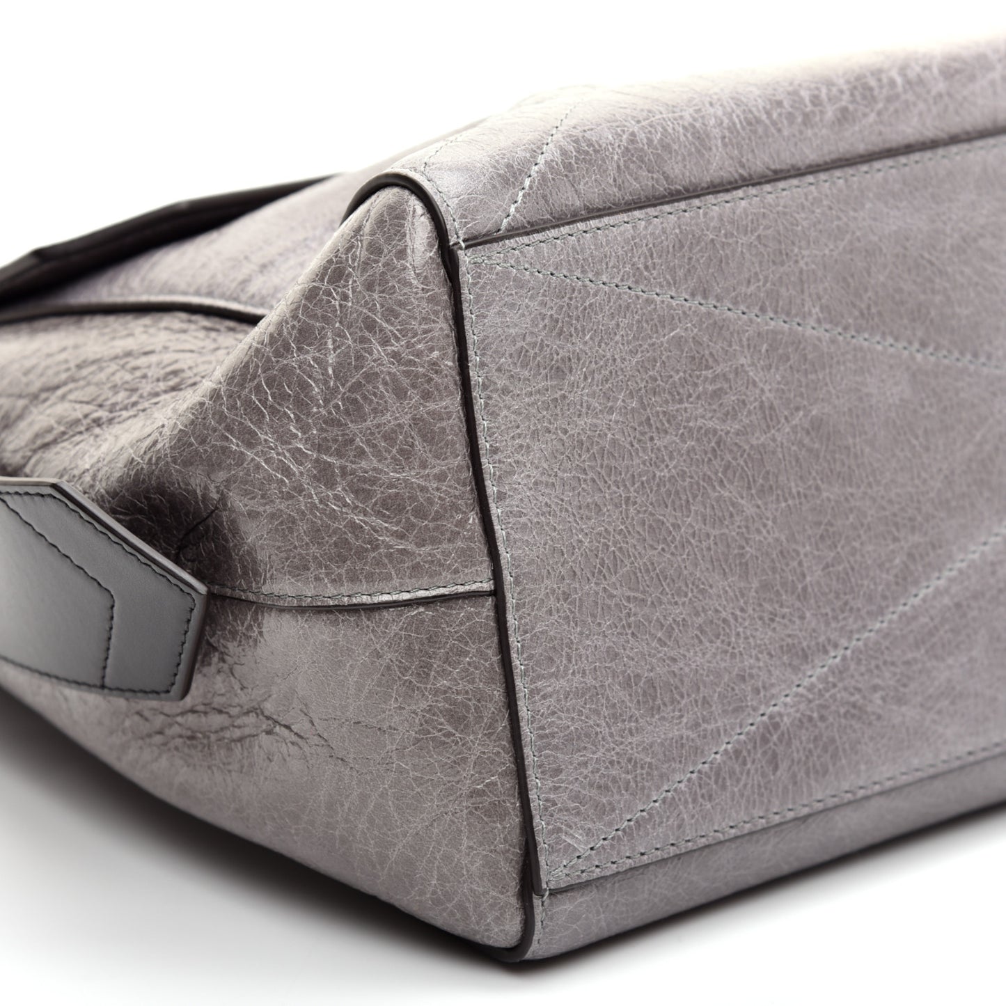 Creased Patent Calfskin Medium ID Flap Pearl Grey