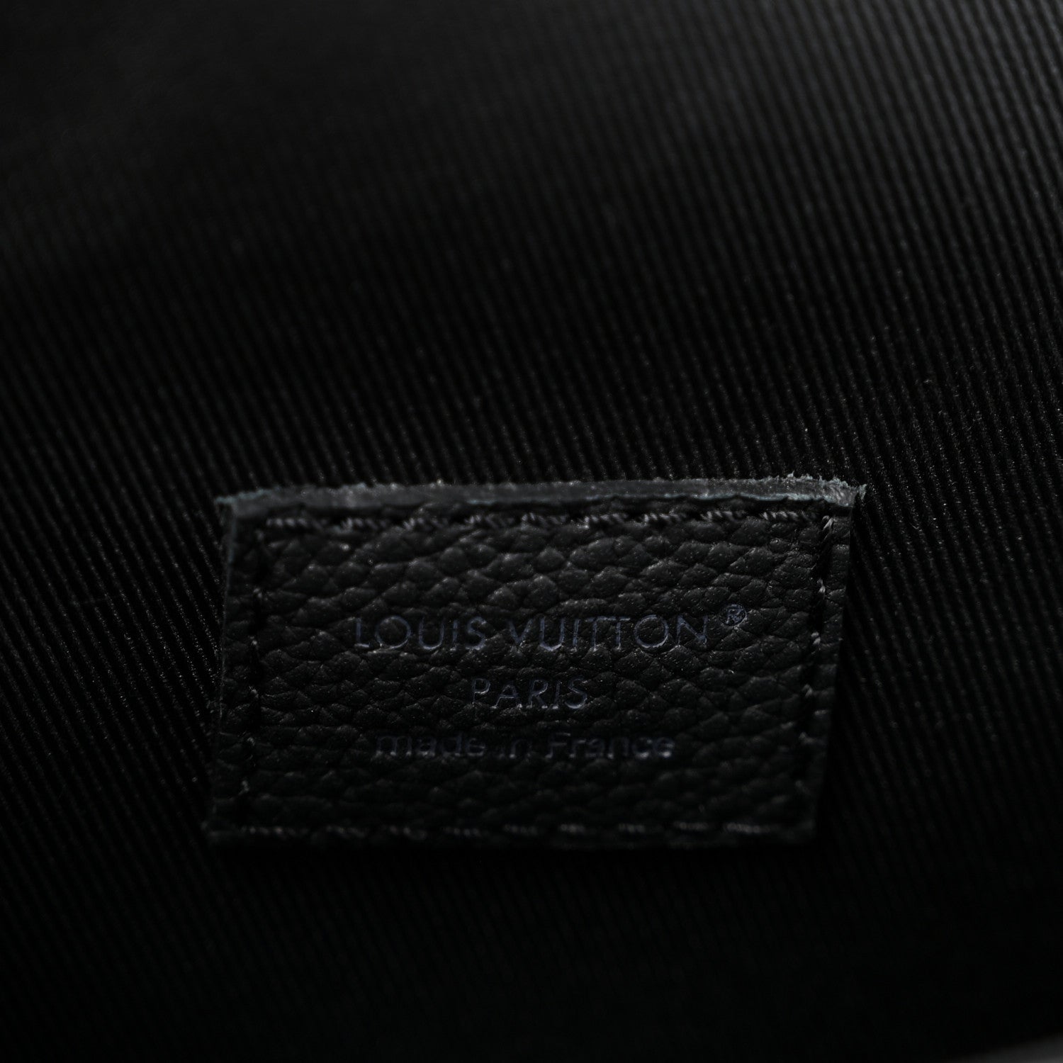 Louis Vuitton Damoflage Steamer Wearable Wallet Black 6 of 10