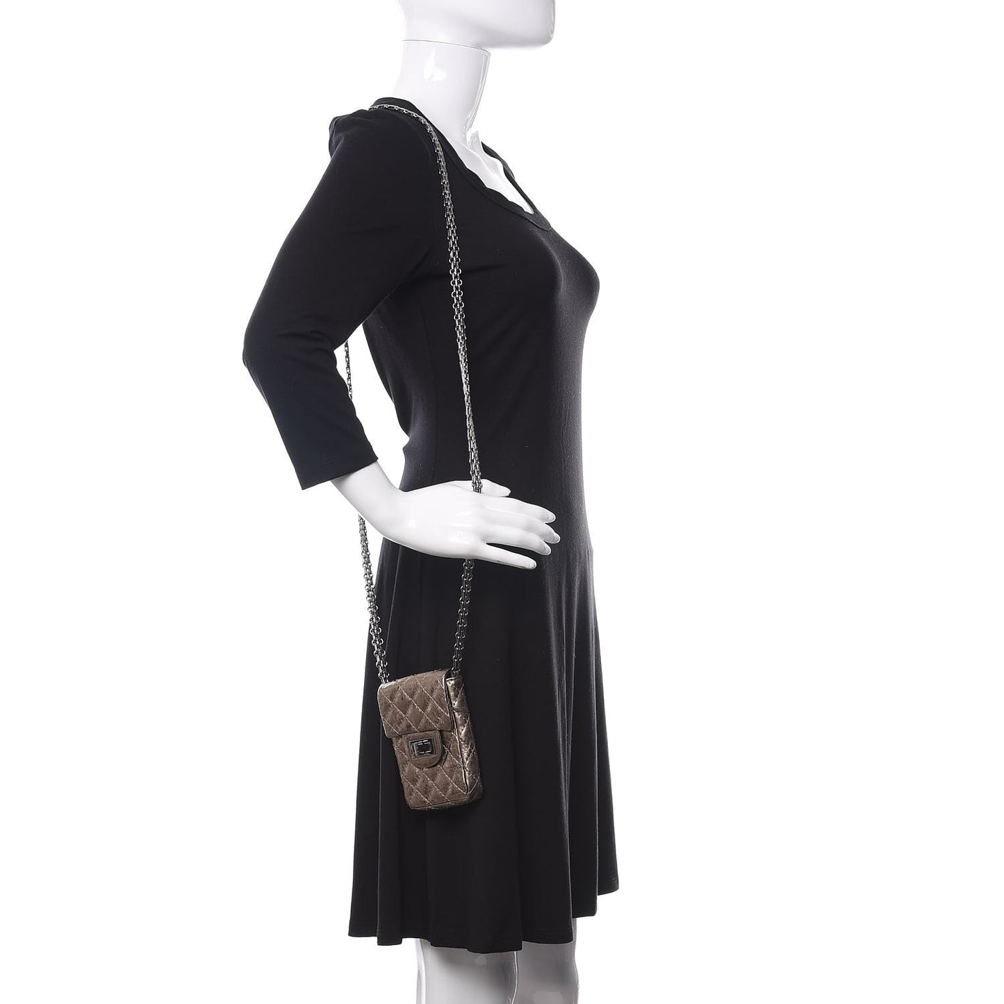 Metallic Aged Calfskin Quilted 2.55 Reissue Phone Case Dark Silver