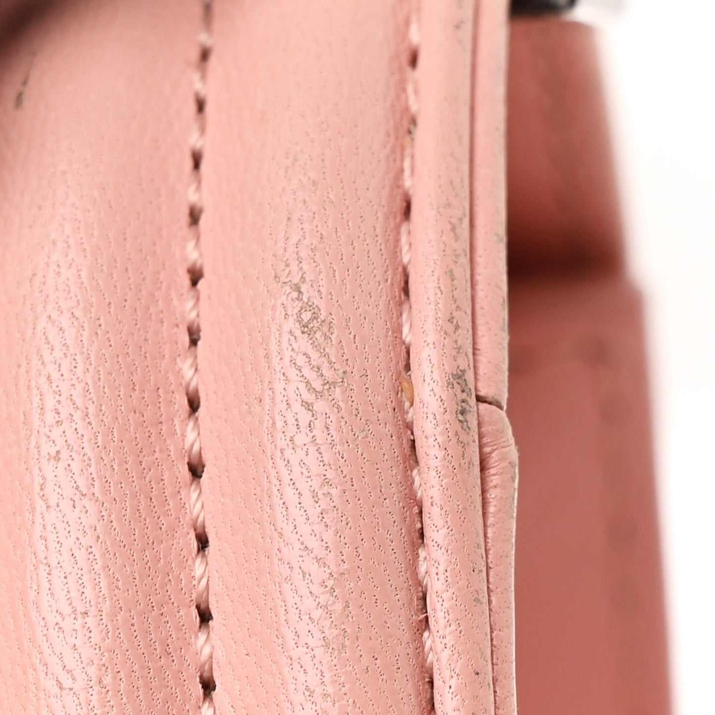 Lambskin Quilted Medium Boy Flap Light Pink