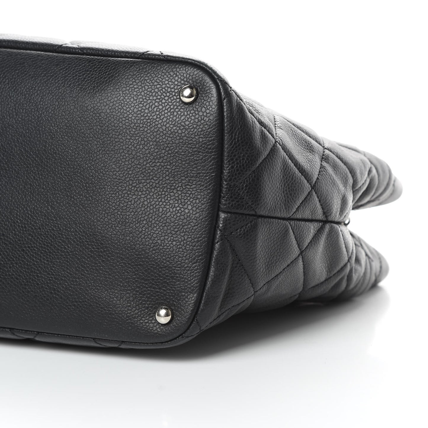 Caviar Quilted Timeless CC Soft Tote Black