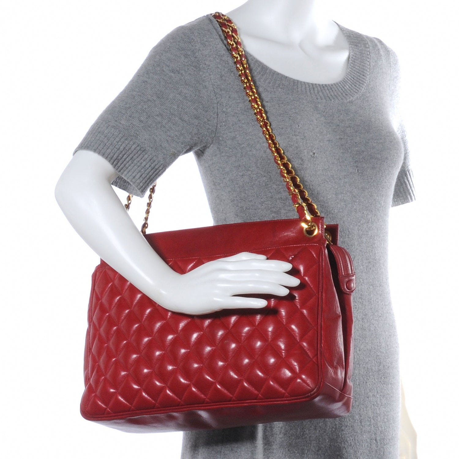Chanel Lambskin Quilted Shoulder Bag Red 2 of 7