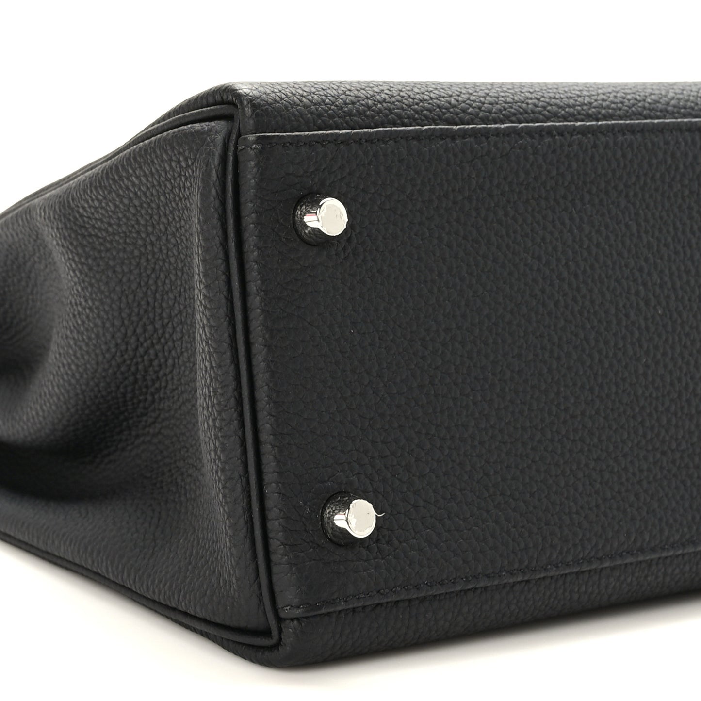 Togo Kelly Retourne 32 Black