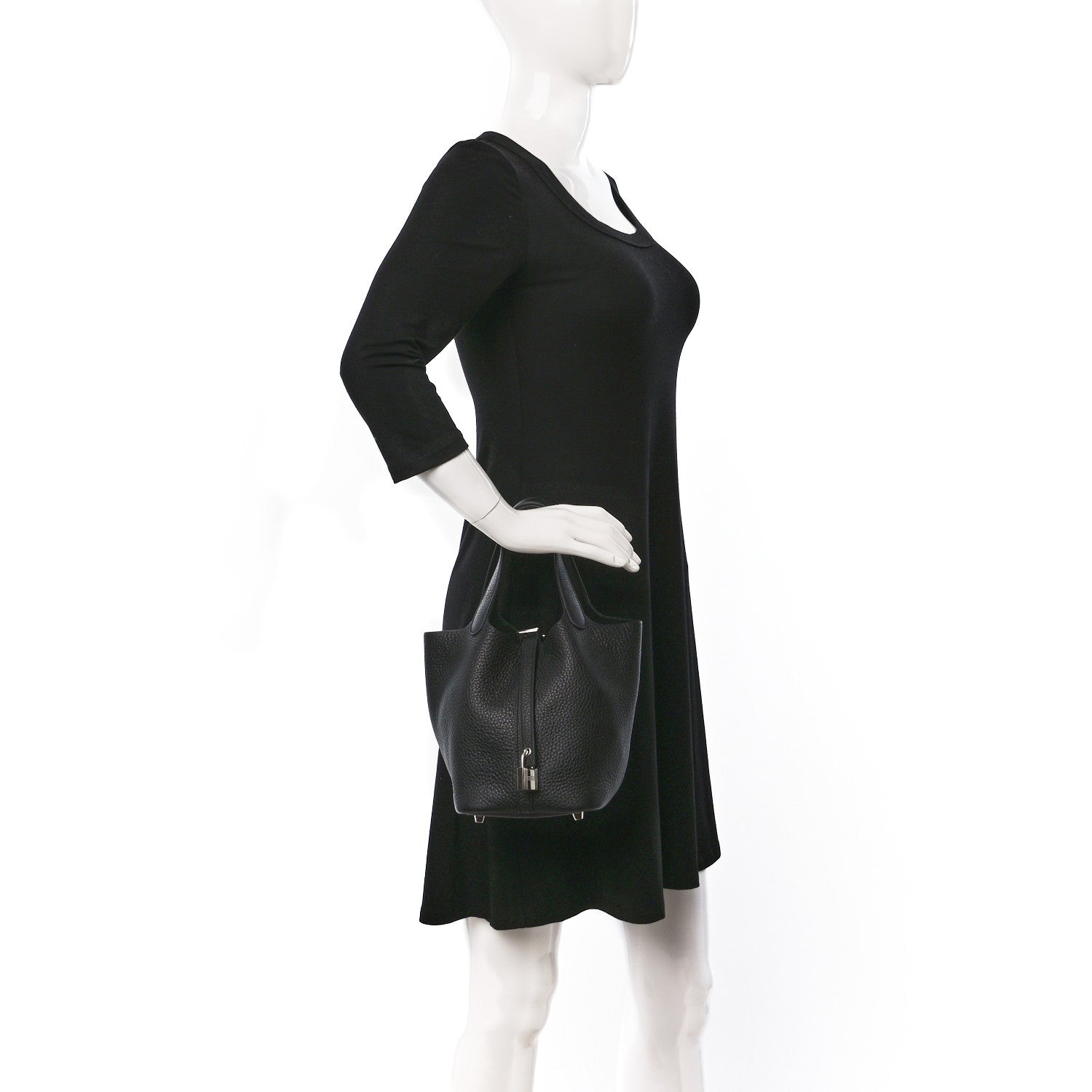 Hermes Taurillon Clemence Picotin Lock 18 PM Black 2 of 9