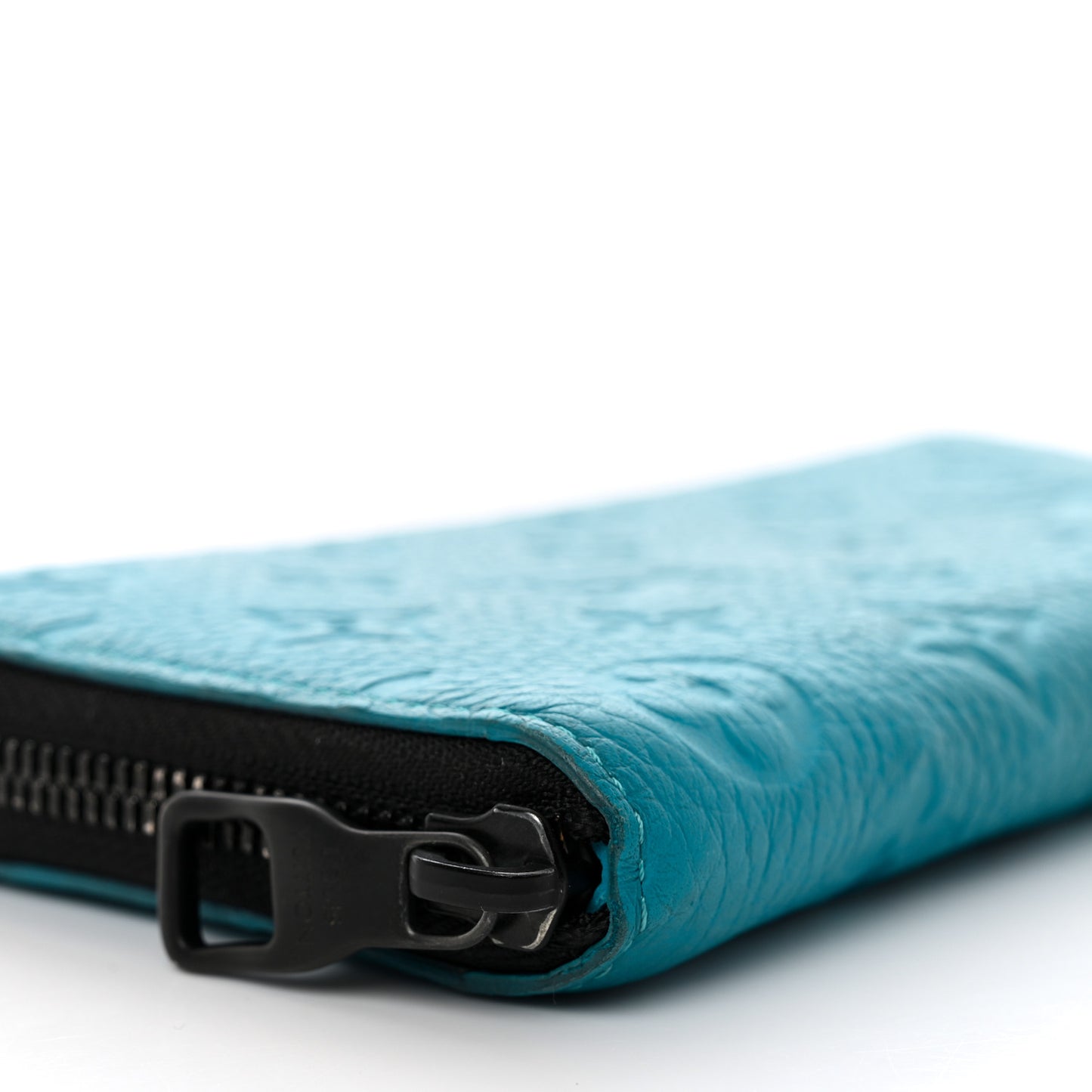 Taurillon Monogram Zippy Vertical Wallet Turquoise