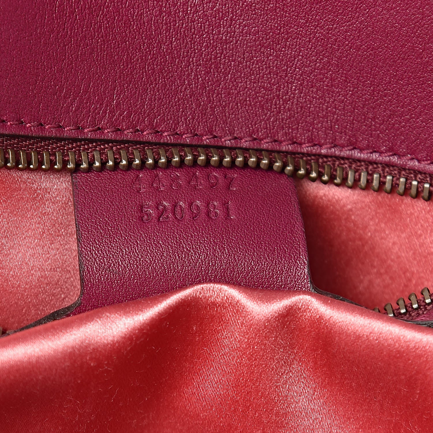 Gucci Velvet Matelasse Small GG Marmont Shoulder Bag Fuchsia Violet Cyclamen 7 of 10