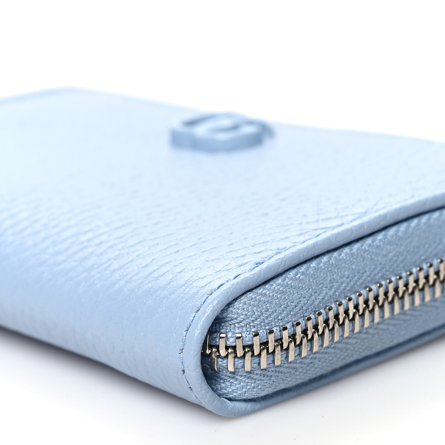 Dollar Calfskin Enamel Monochrome GG Marmont Zip Around Card Holder Porcelain Light Blue