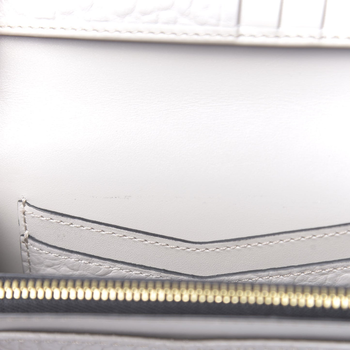 Signature Grain Calfskin Compact Wallet Stone White