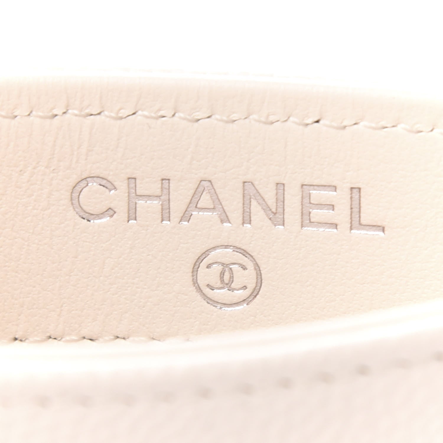 Chanel Caviar Quilted Card Holder White 6 of 8
