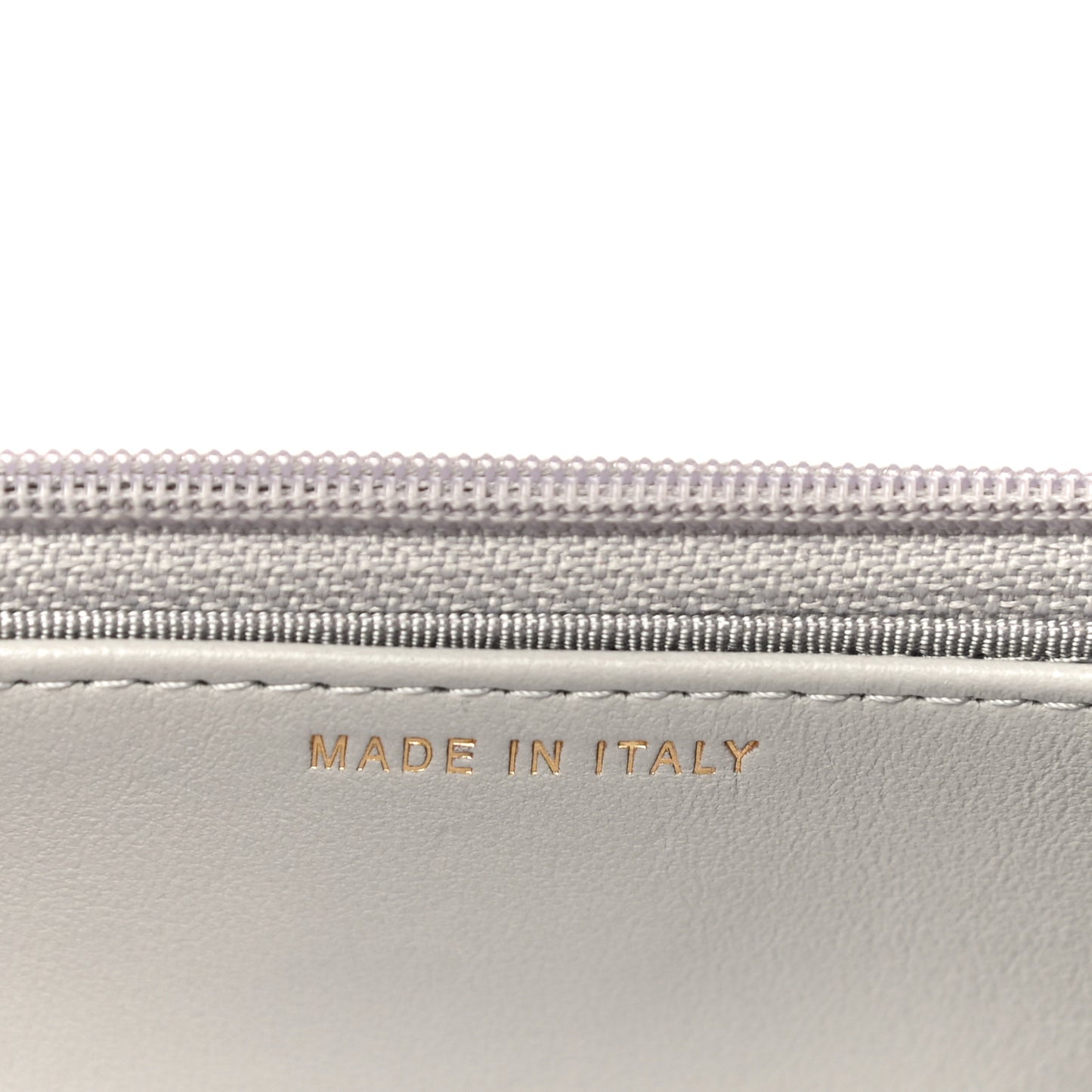 Caviar Quilted Wallet On Chain WOC Grey