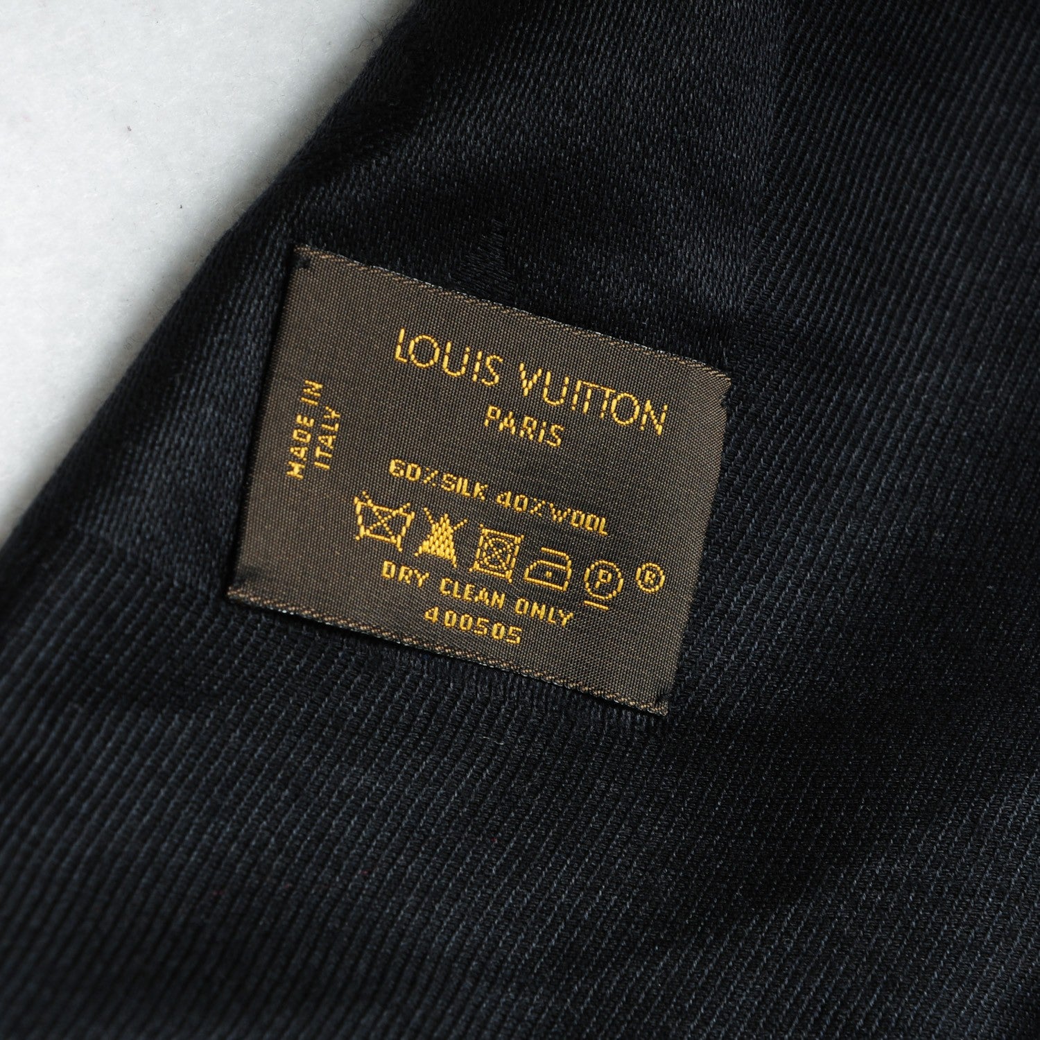 Louis Vuitton Silk Wool Monogram Shawl Black 5 of 7