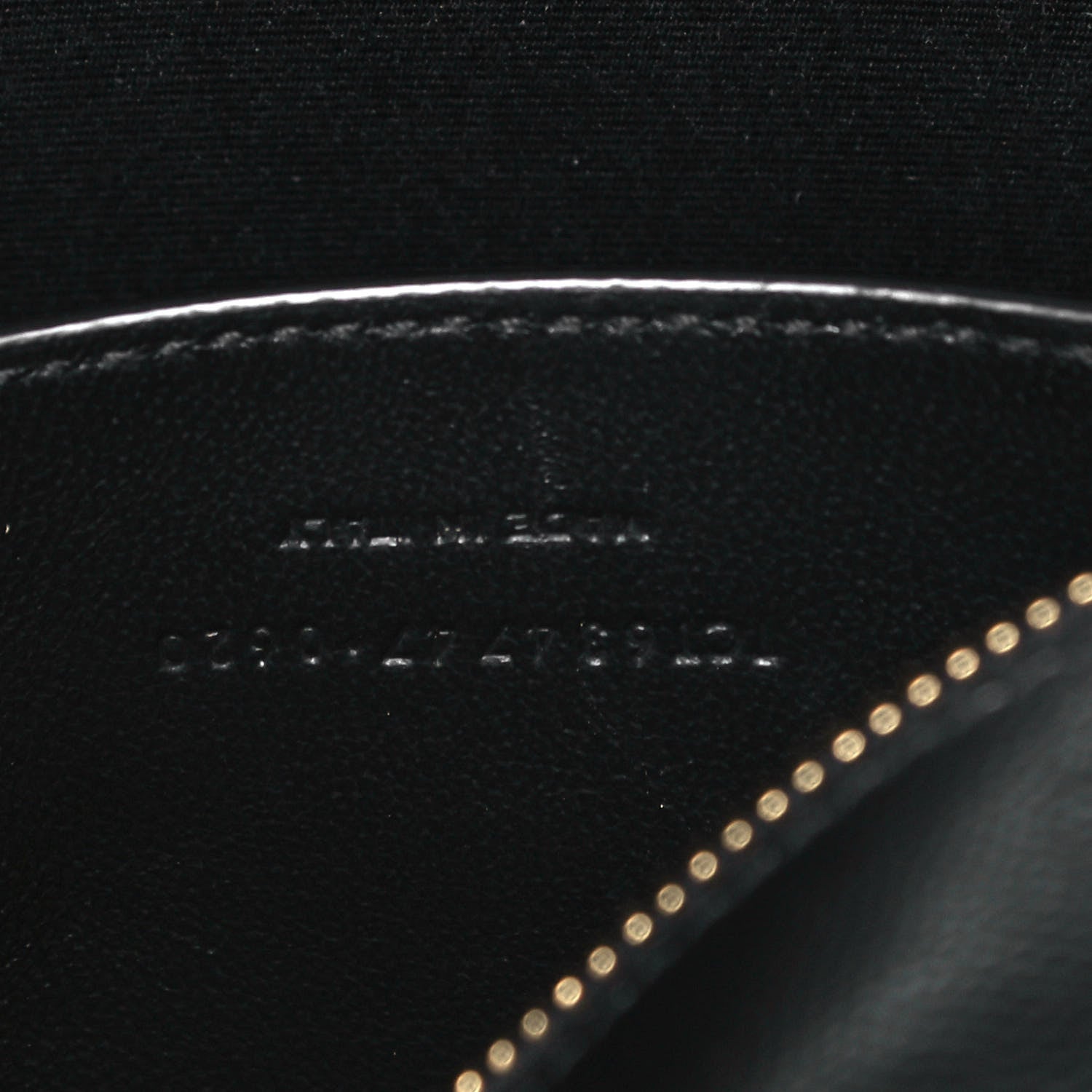 Saint Laurent Grain De Poudre Medium Uptown Tote Black 6 of 8