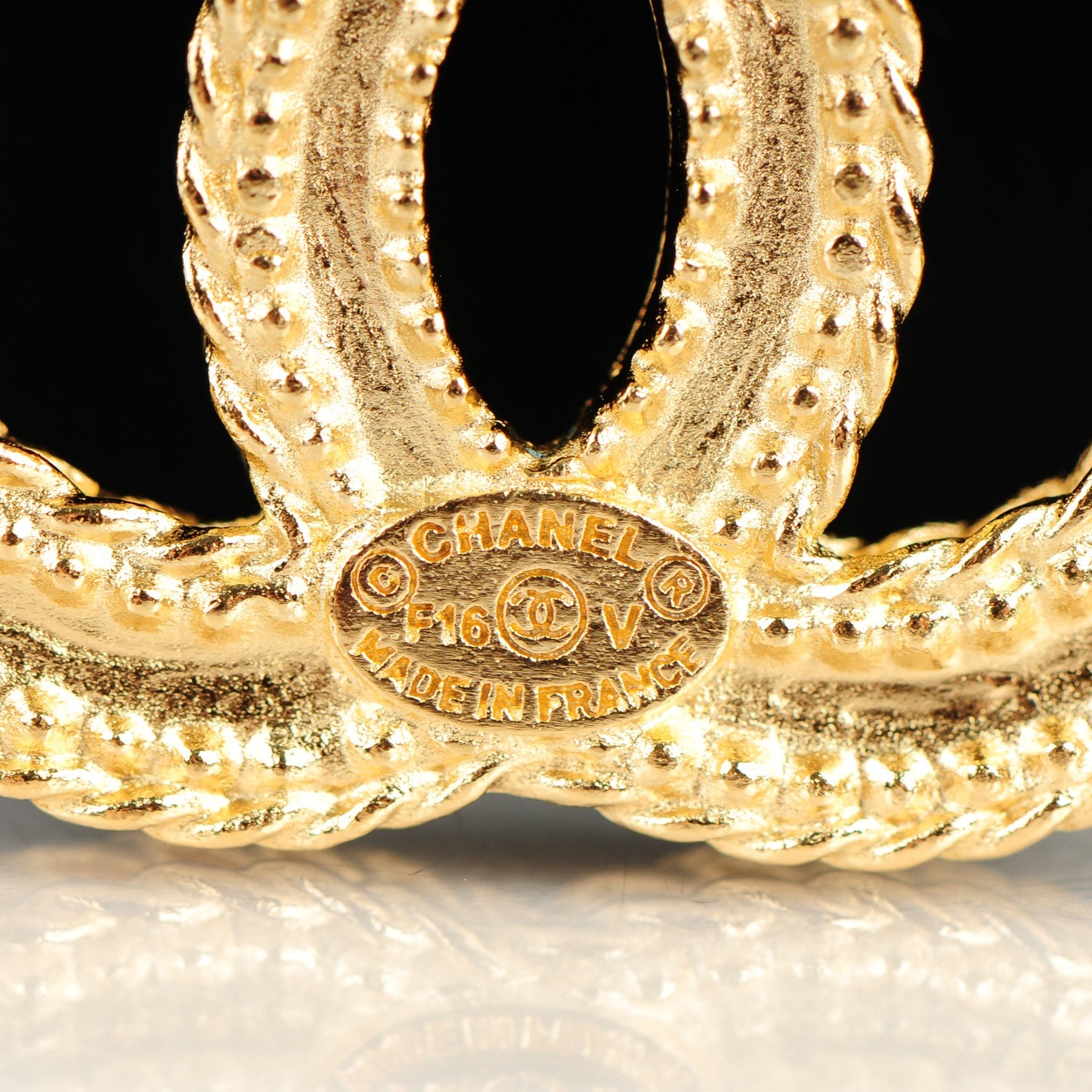 Chanel CC Drop Earrings Matte Gold 4 of 5