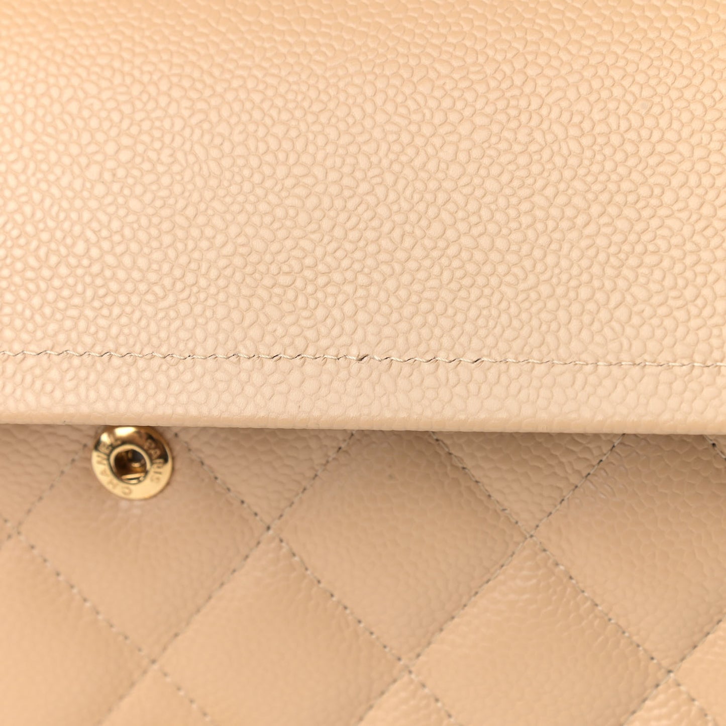 Caviar Quilted Jumbo Double Flap Beige Clair